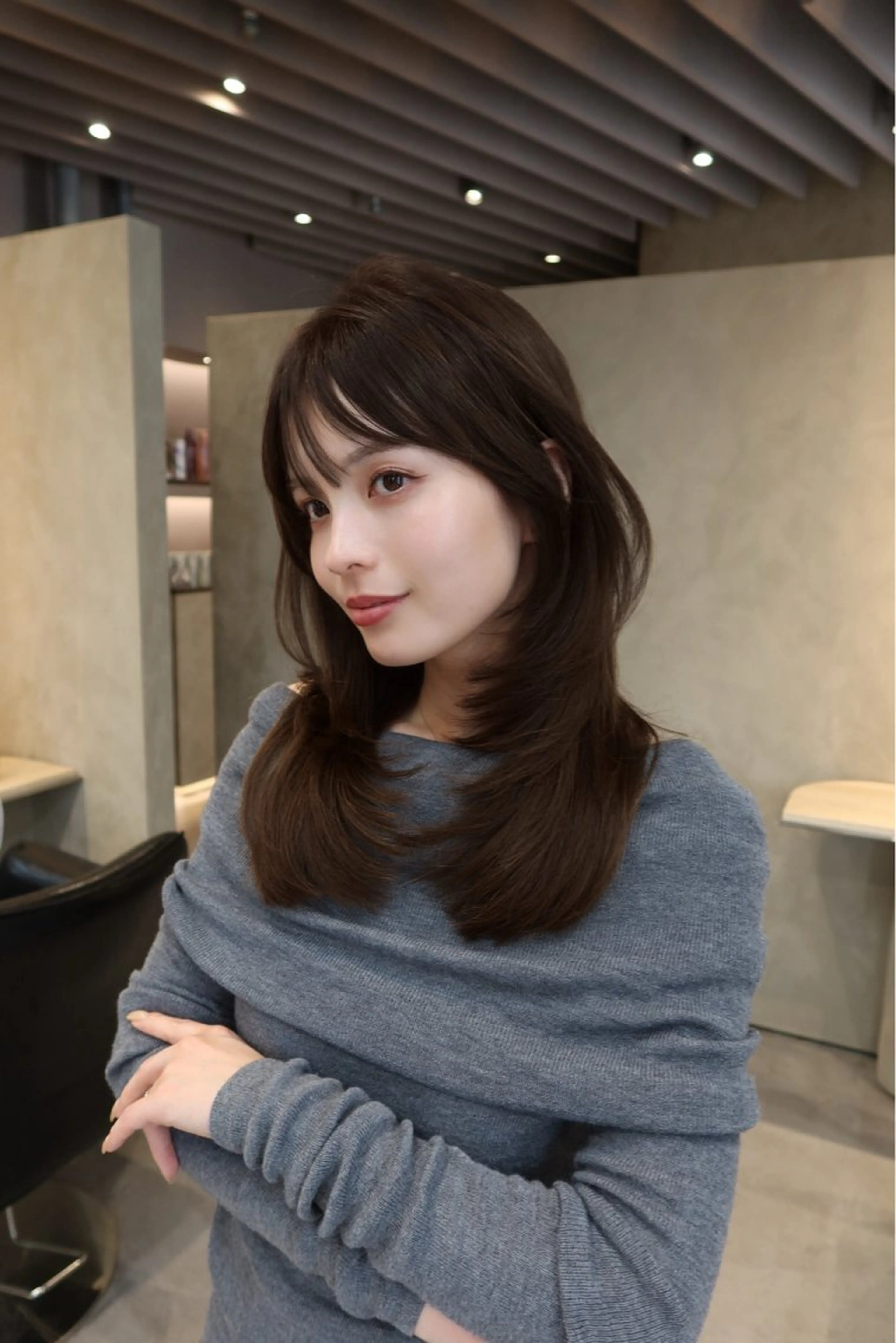 セミロング アッシュ アッシュブラウン レイヤーカット 大人レイヤー 🍃外苑前/荒谷進介のヘアスタイル