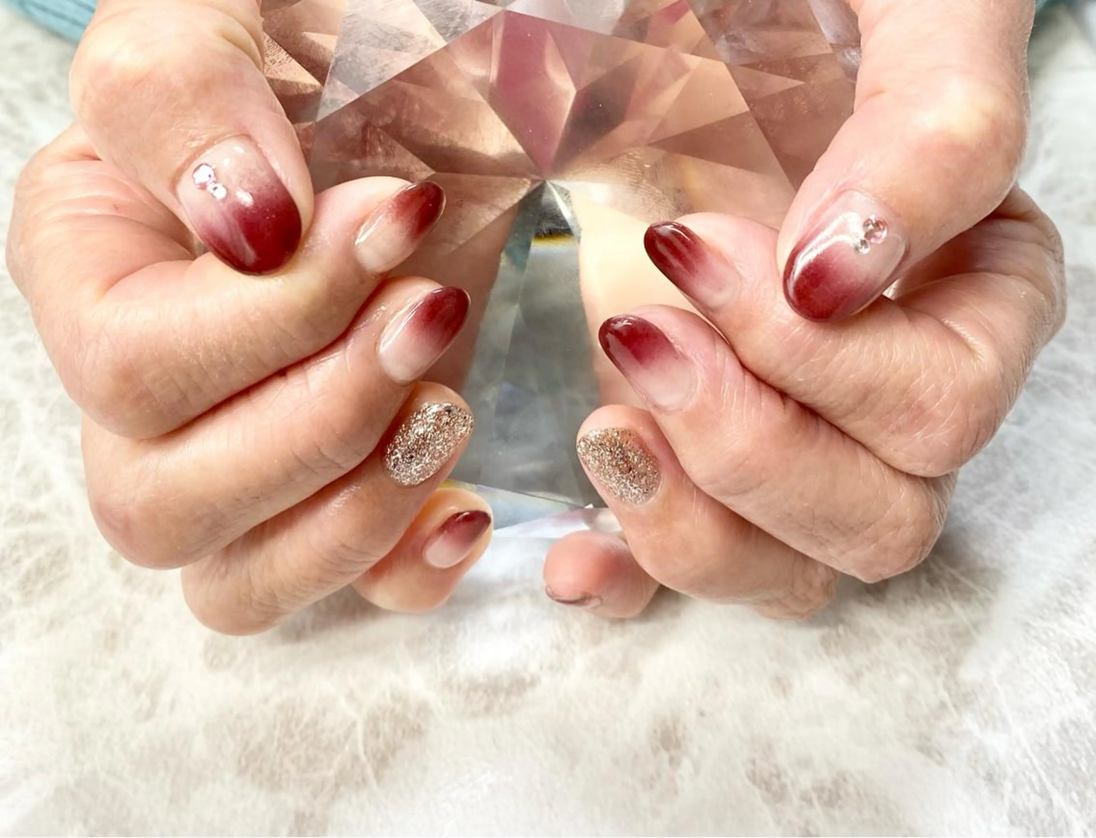 ネイル ラメ(グリッター) ストーンネイル ハンドネイル ゆぴねいる yupinailのネイルデザイン
