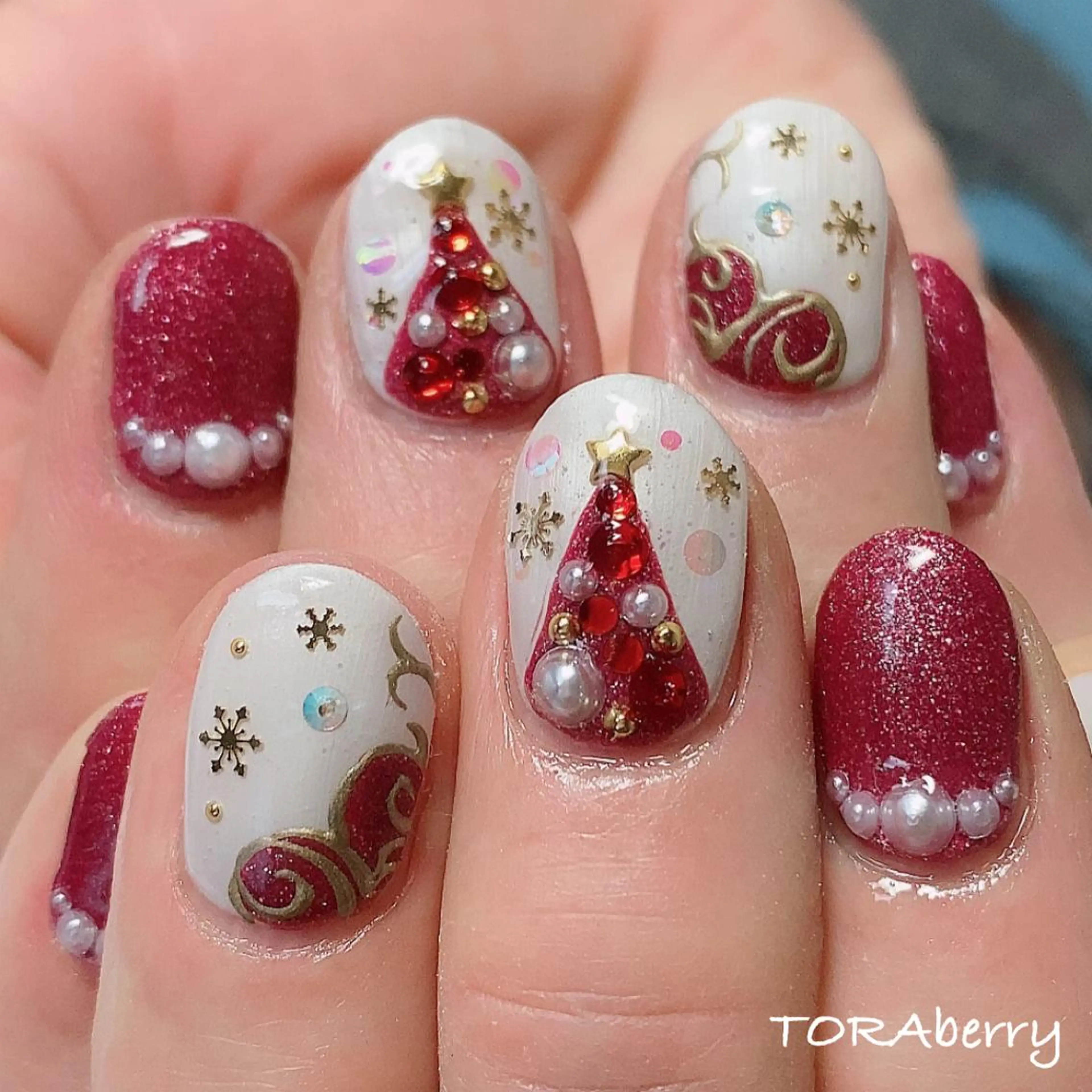 ネイル 冬ネイル クリスマス ハンドネイル ネイリスト なつみのネイルデザイン