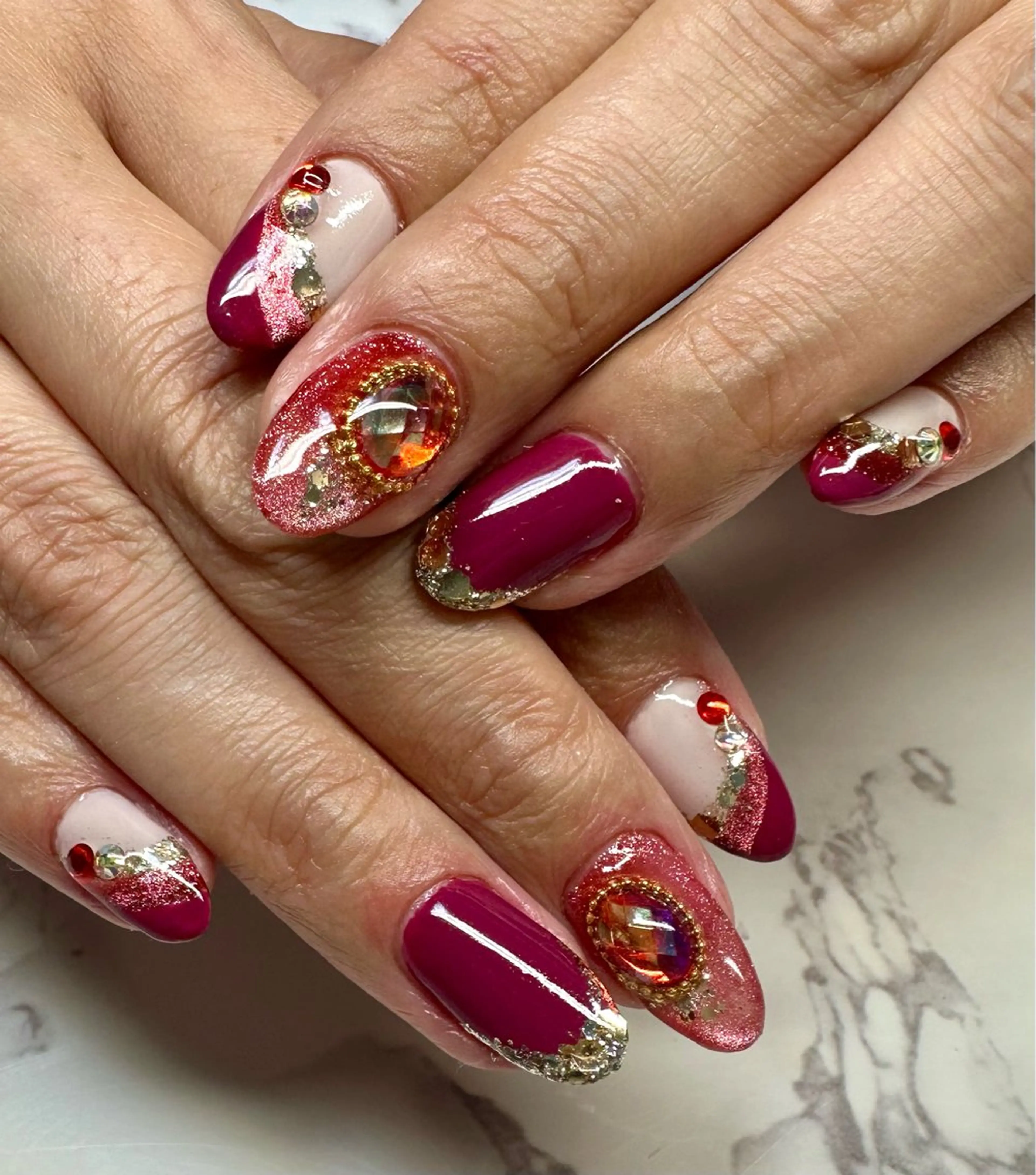 ネイル アートネイル チークネイル キラキラネイル ラメ(グリッター) マグネットネイル M.N_ nailのネイルデザイン