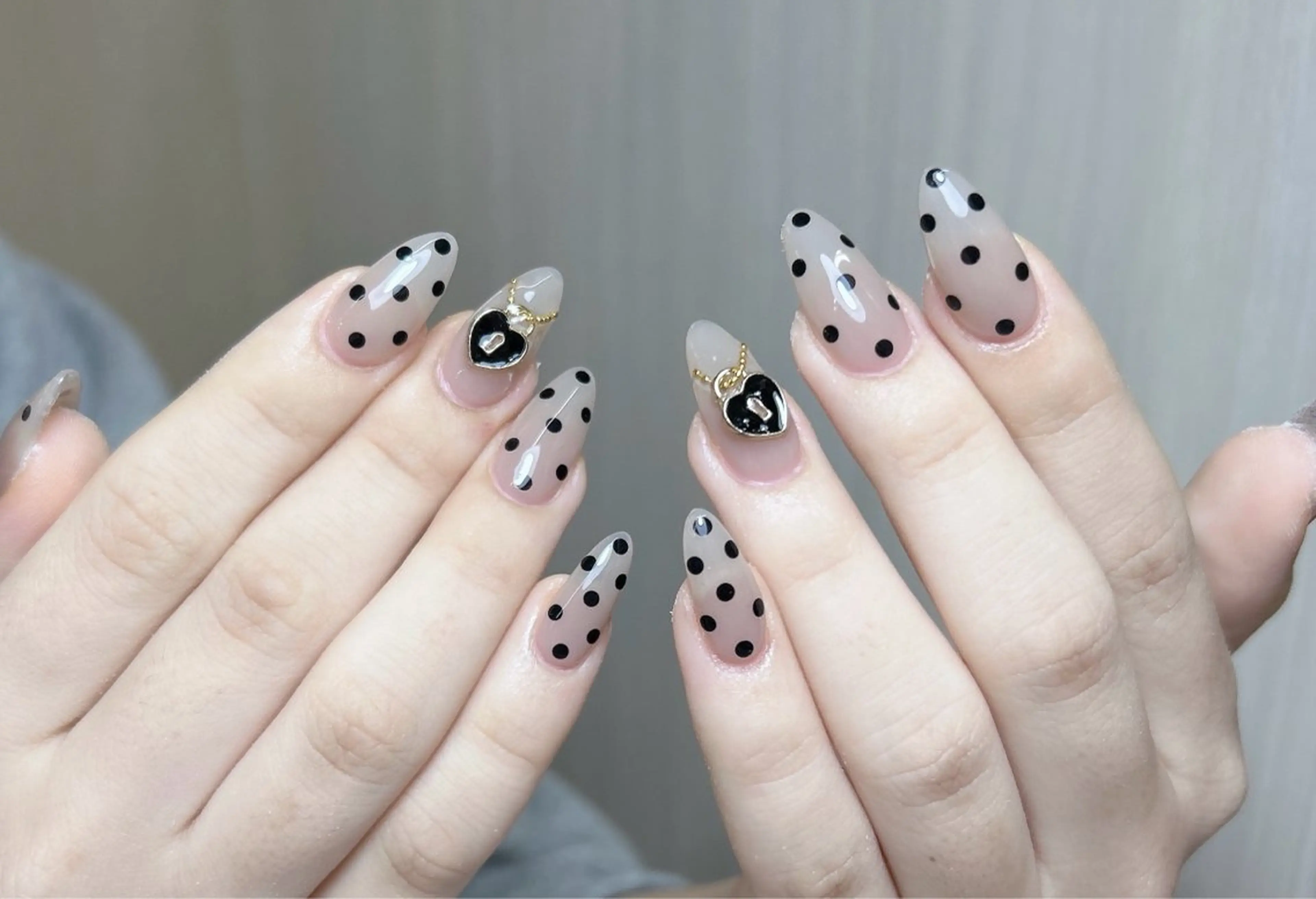 ネイル C Cのネイルデザイン