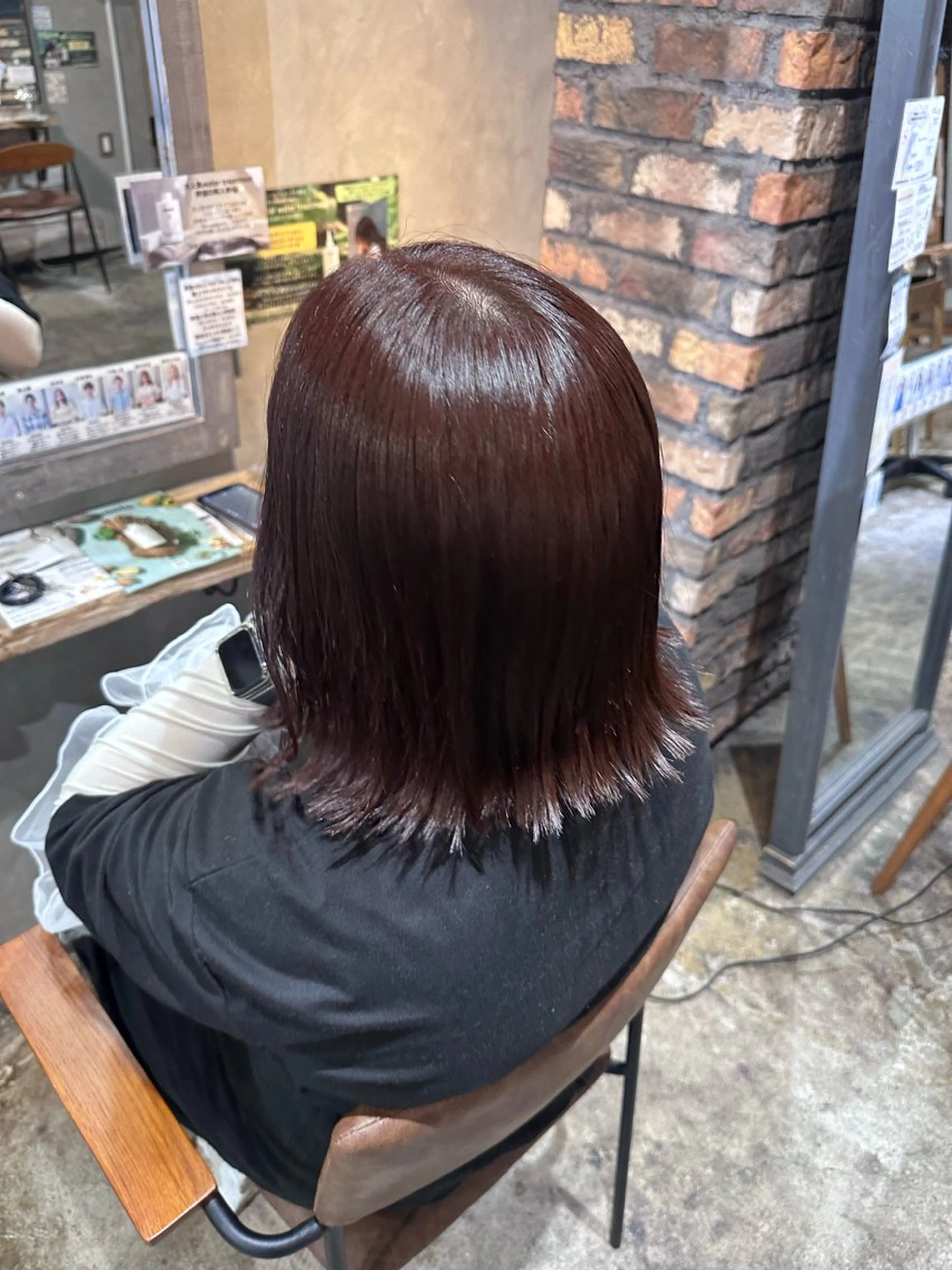 カラー ブリーチ ブラウンカラー ダブルカラー ブリーチなしカラー 西垣 沙也加のヘアスタイル