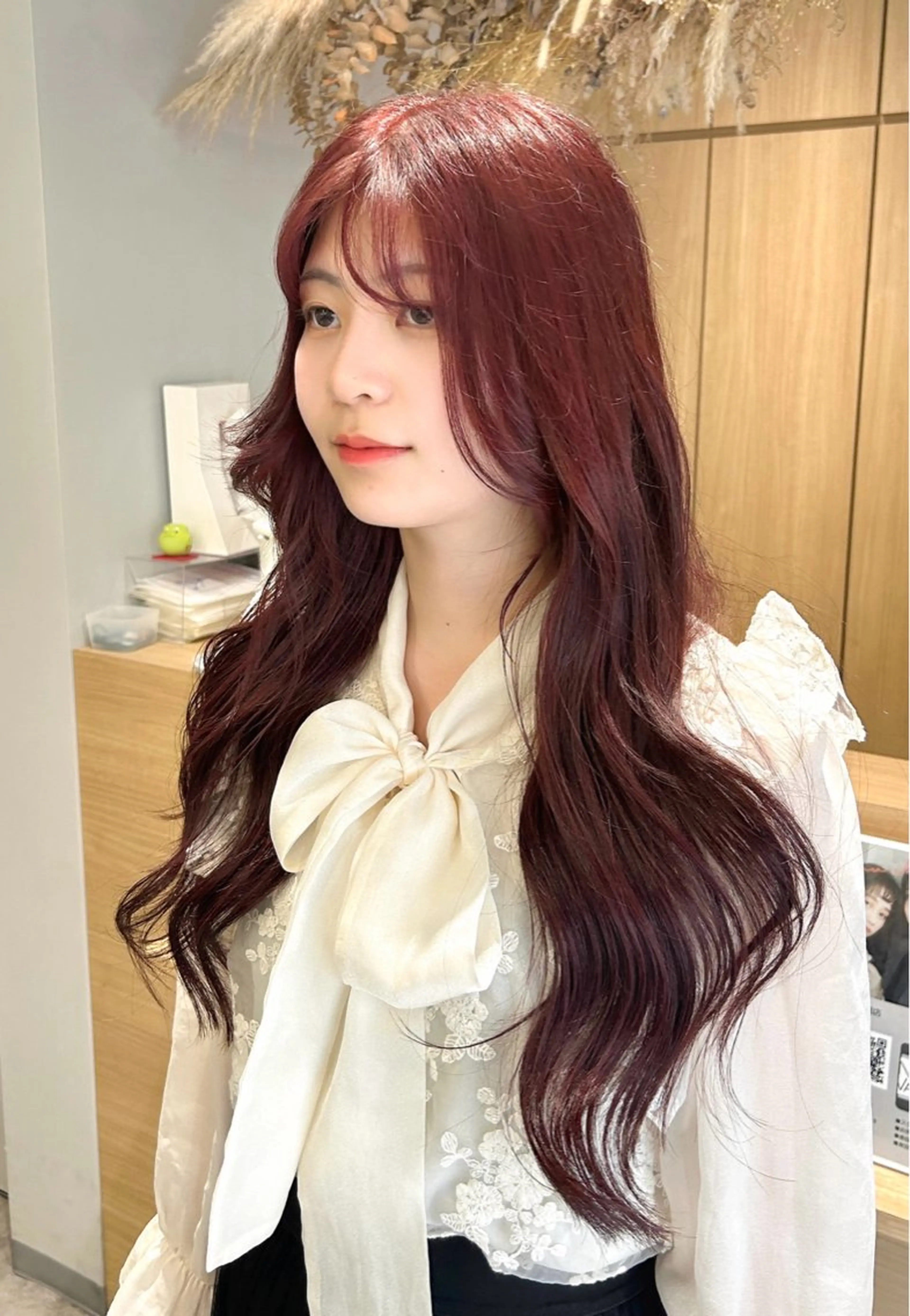 ロング カラー ブリーチ カシス 透明感カラー ブリーチなしカラー ピンクカラー 韓国ヘア×レイヤー カット/上田丈也のヘアスタイル