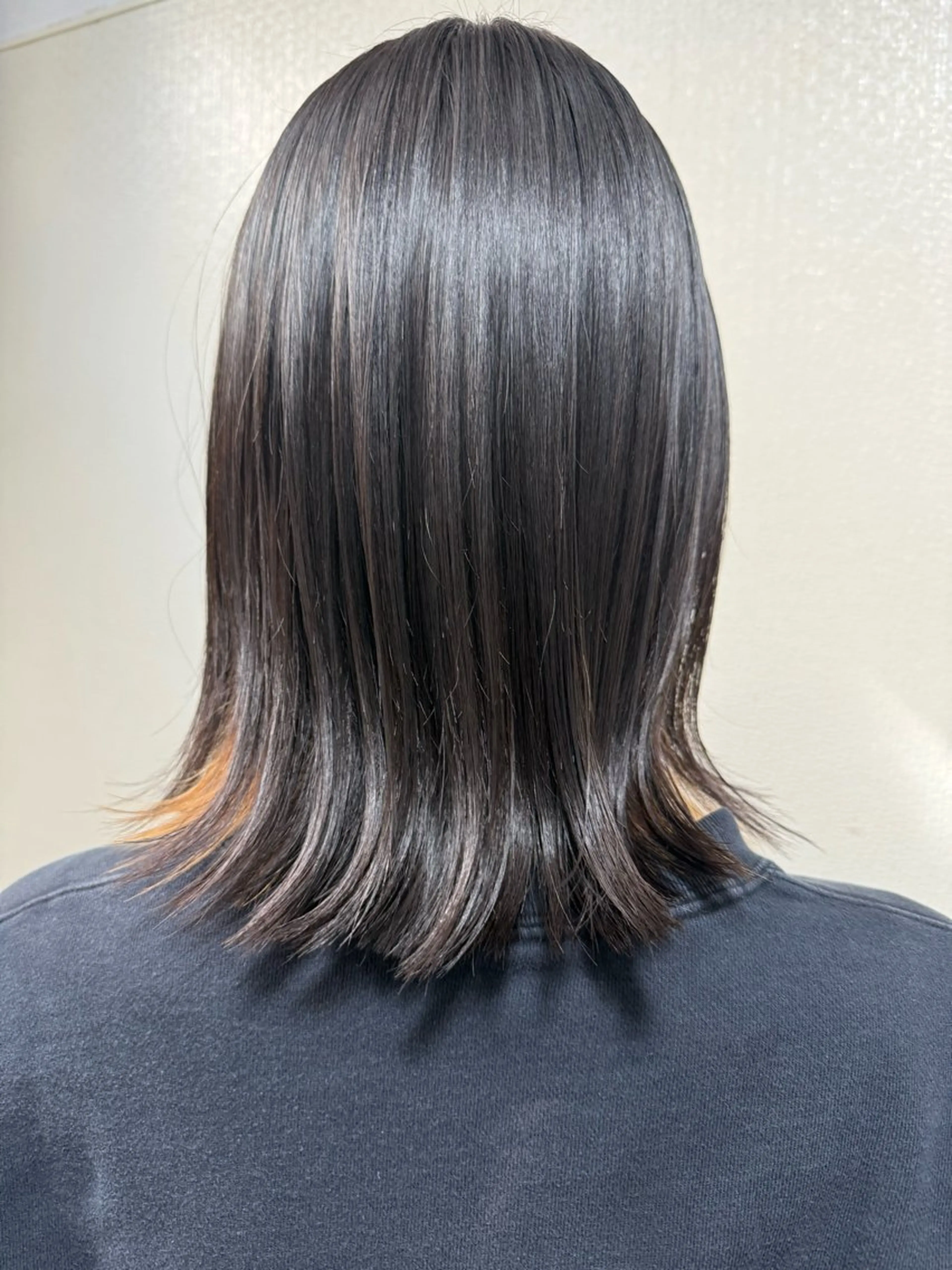 ミディアム 艶カラー🕊️ ✴︎Yukari✴︎のヘアスタイル