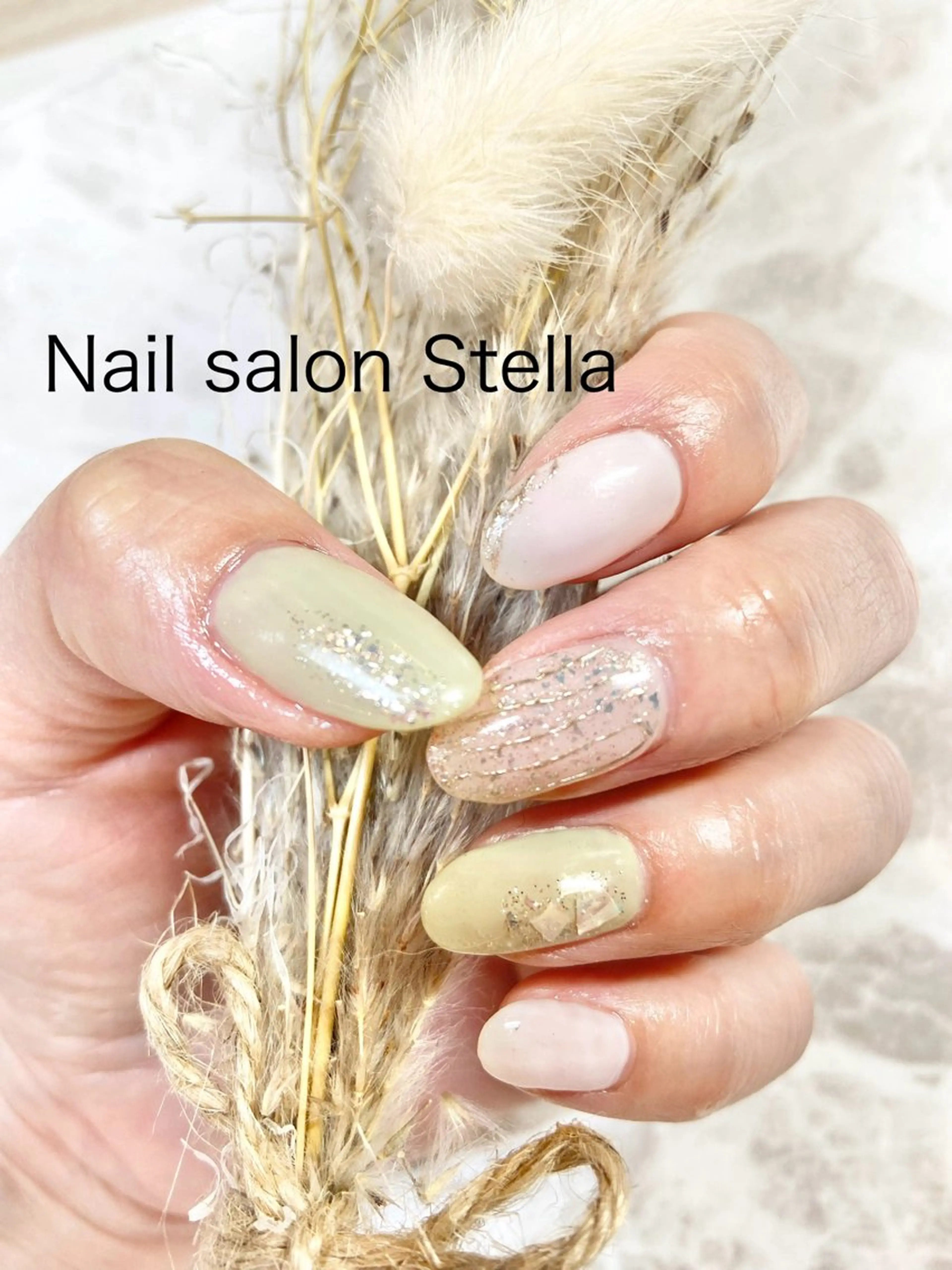 ネイル グリーン ミラーネイル ニュアンスネイル ネイルサロン ステラのネイルデザイン