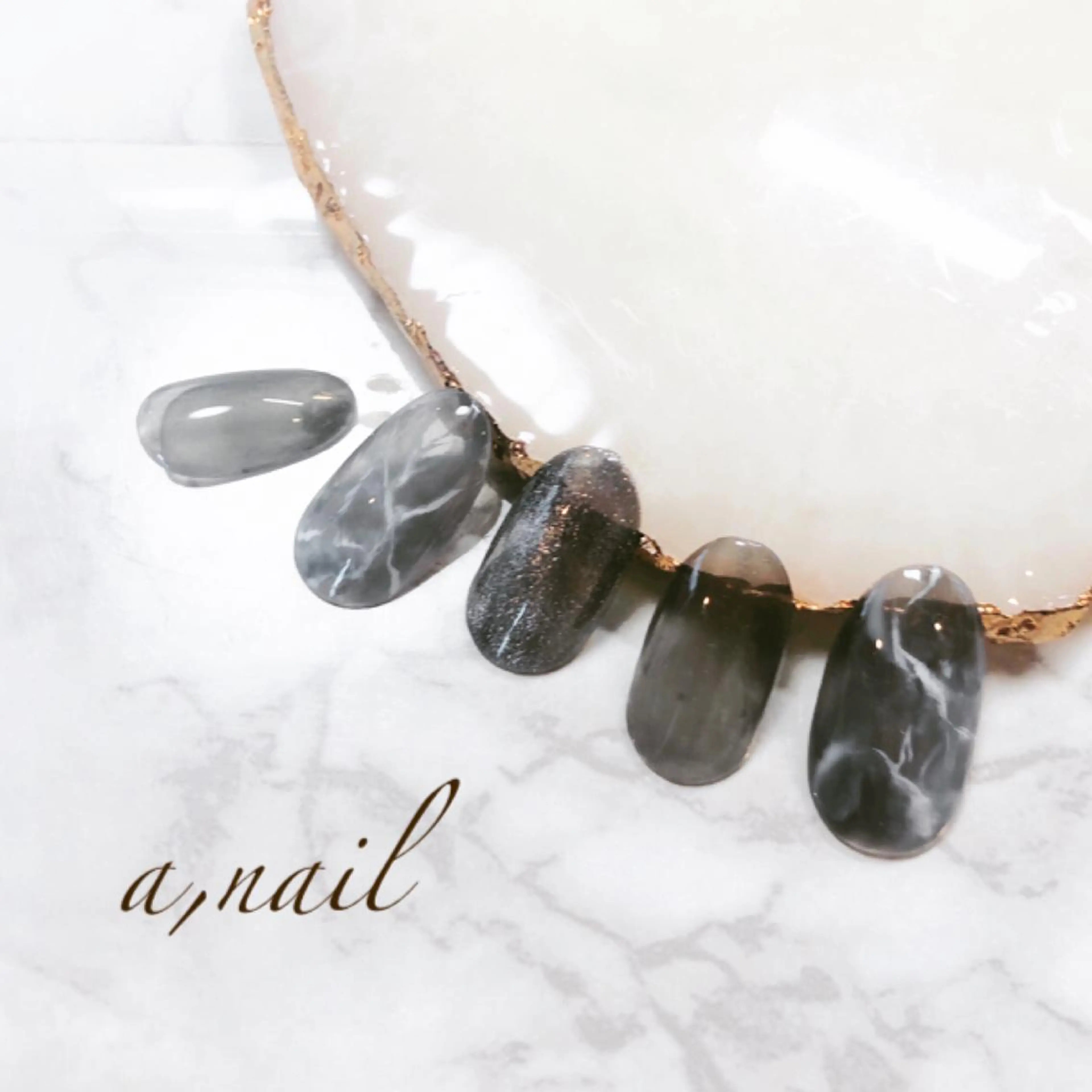 ネイル フットネイル ジェルネイル グラデーション マグネットネイル 大理石ネイル(マーブル) ハンドネイル ネイルサロン エーネイルのネイルデザイン