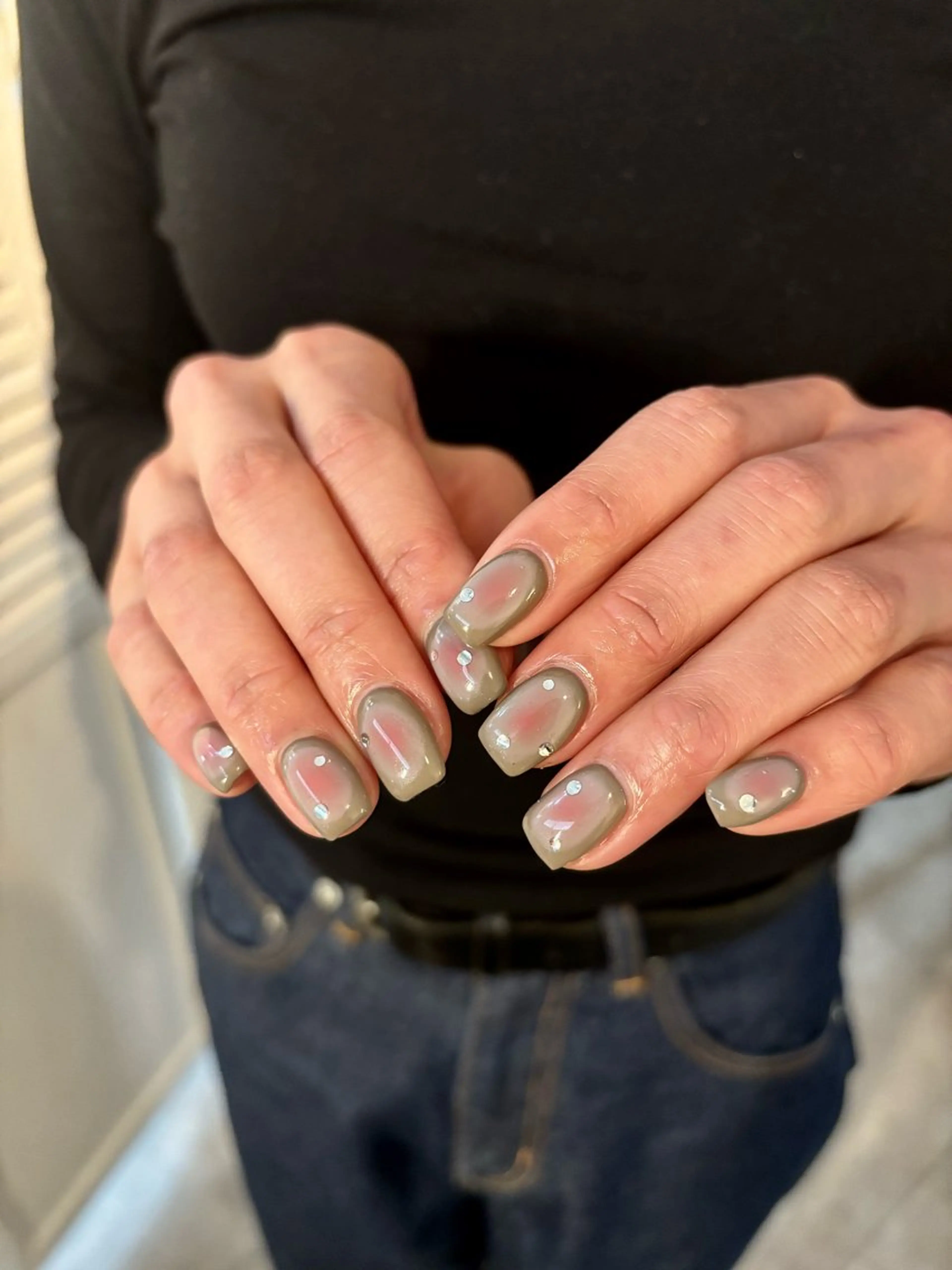 ネイル キラキラネイル 韓国ネイル ワンホンネイル ハンドネイル nail salon Soiréeのネイルデザイン