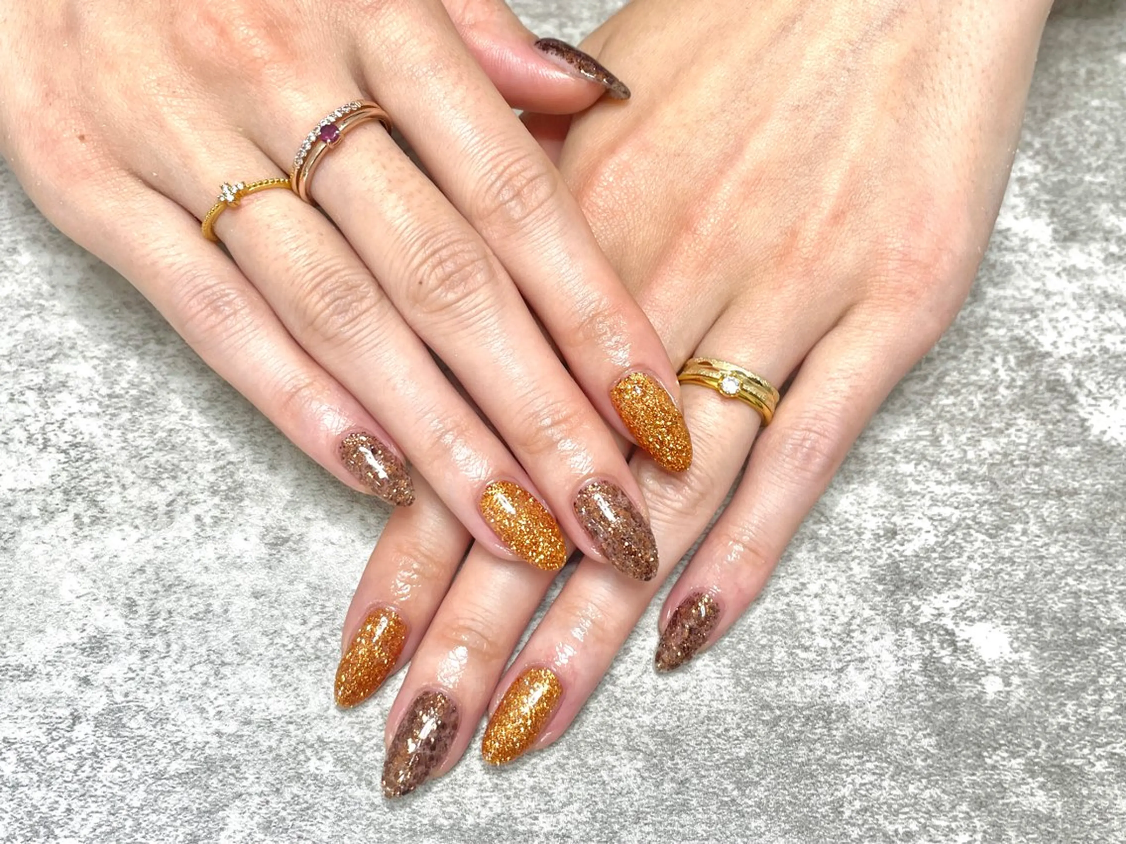 【期間限定平日のみ】オフあり🧡ワンカラーの写真