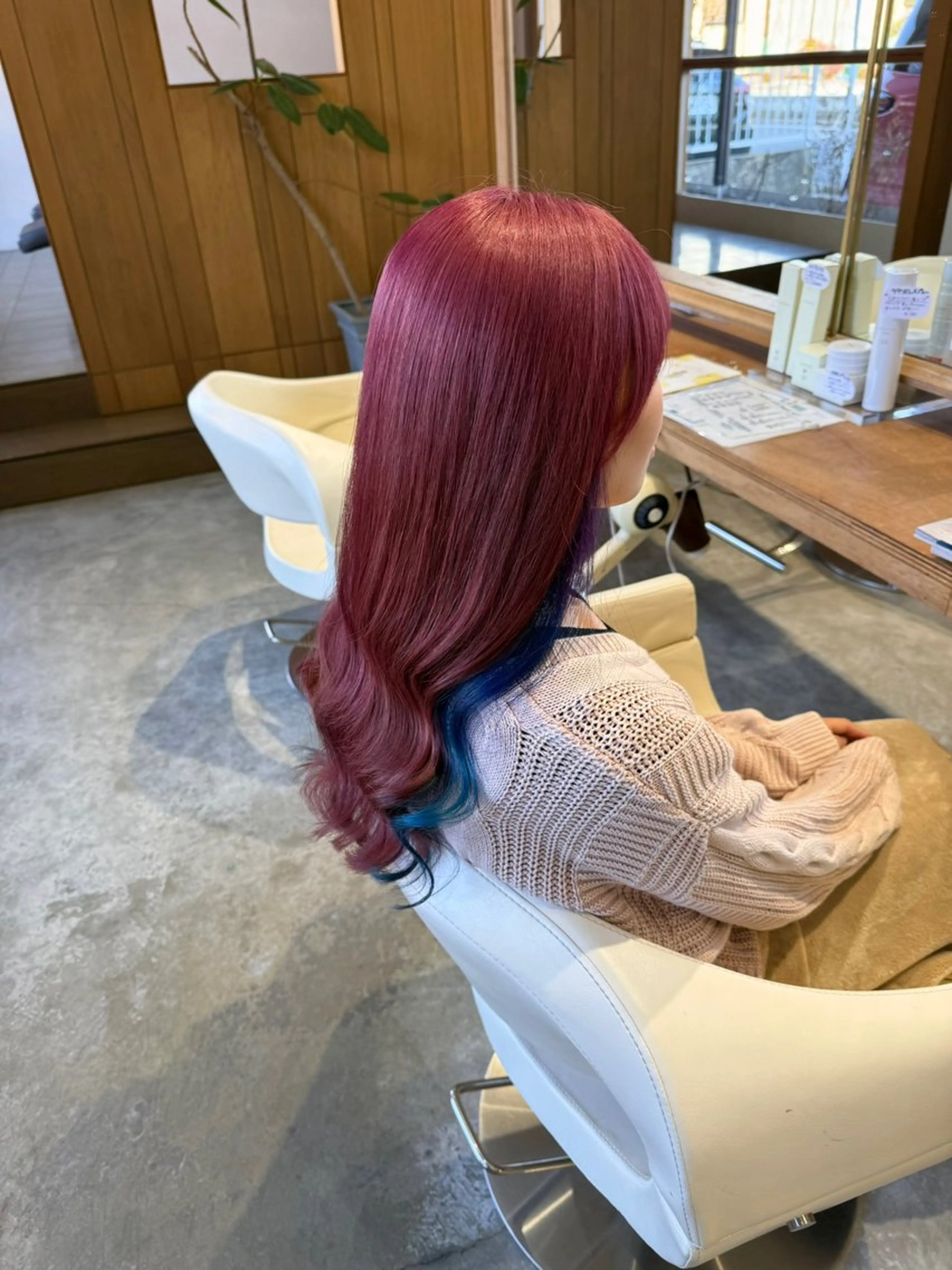 ロング カラー ピンクカラー ユニコーンカラー カット ヘアカラー トリートメント フラム所属・WATANABE MISAKIのヘアスタイル