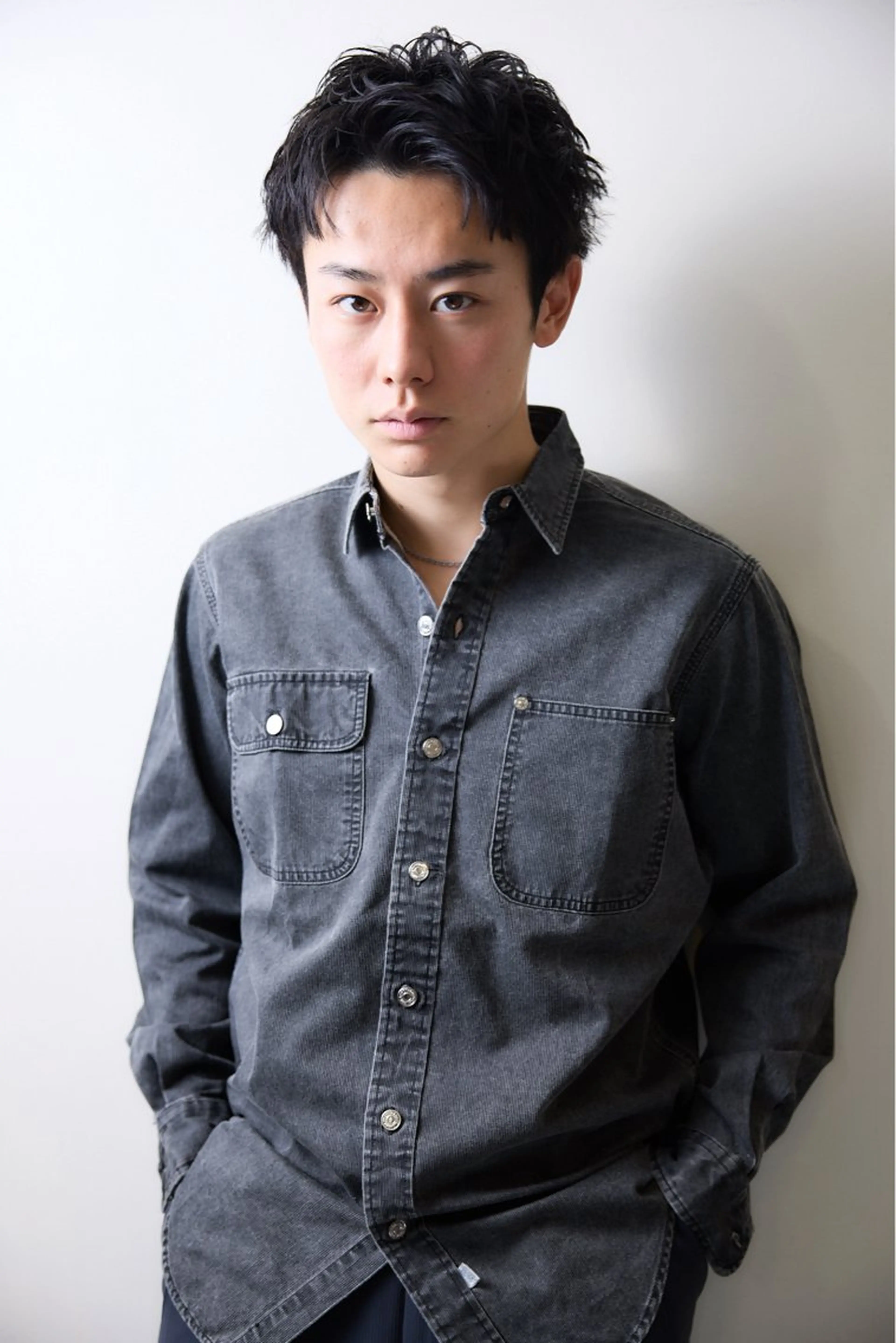 ショート メンズ メンズブリーチ メンズハイライト メンズインナーカラー メンズパーマ プードルパーマ 💈メンズ短髪特化 ✂︎伊藤大輝💈のヘアスタイル