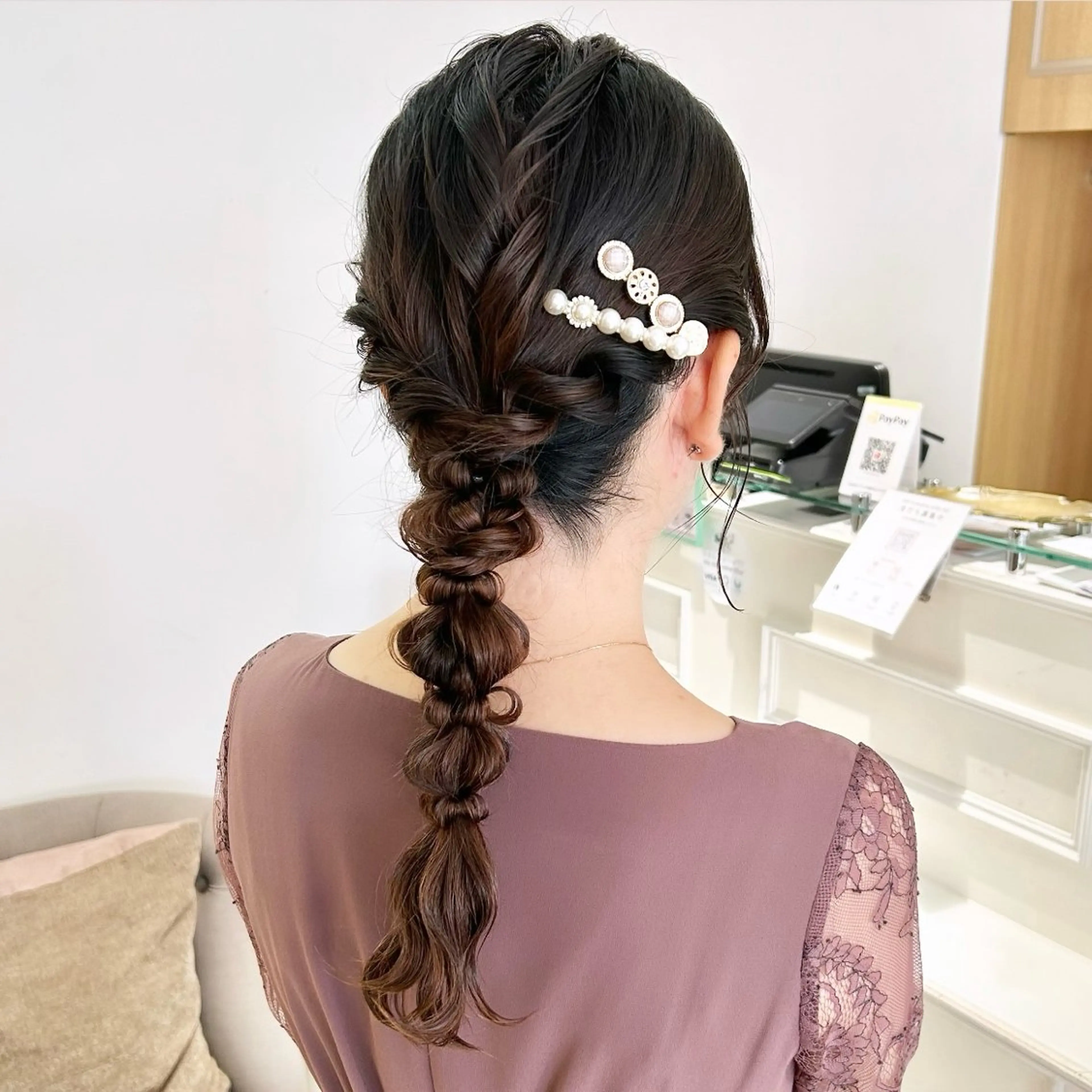 ロング カラー ヘアアレンジ ヘアセット 吉水 彩乃 /ボブ/艶感カラーのヘアスタイル