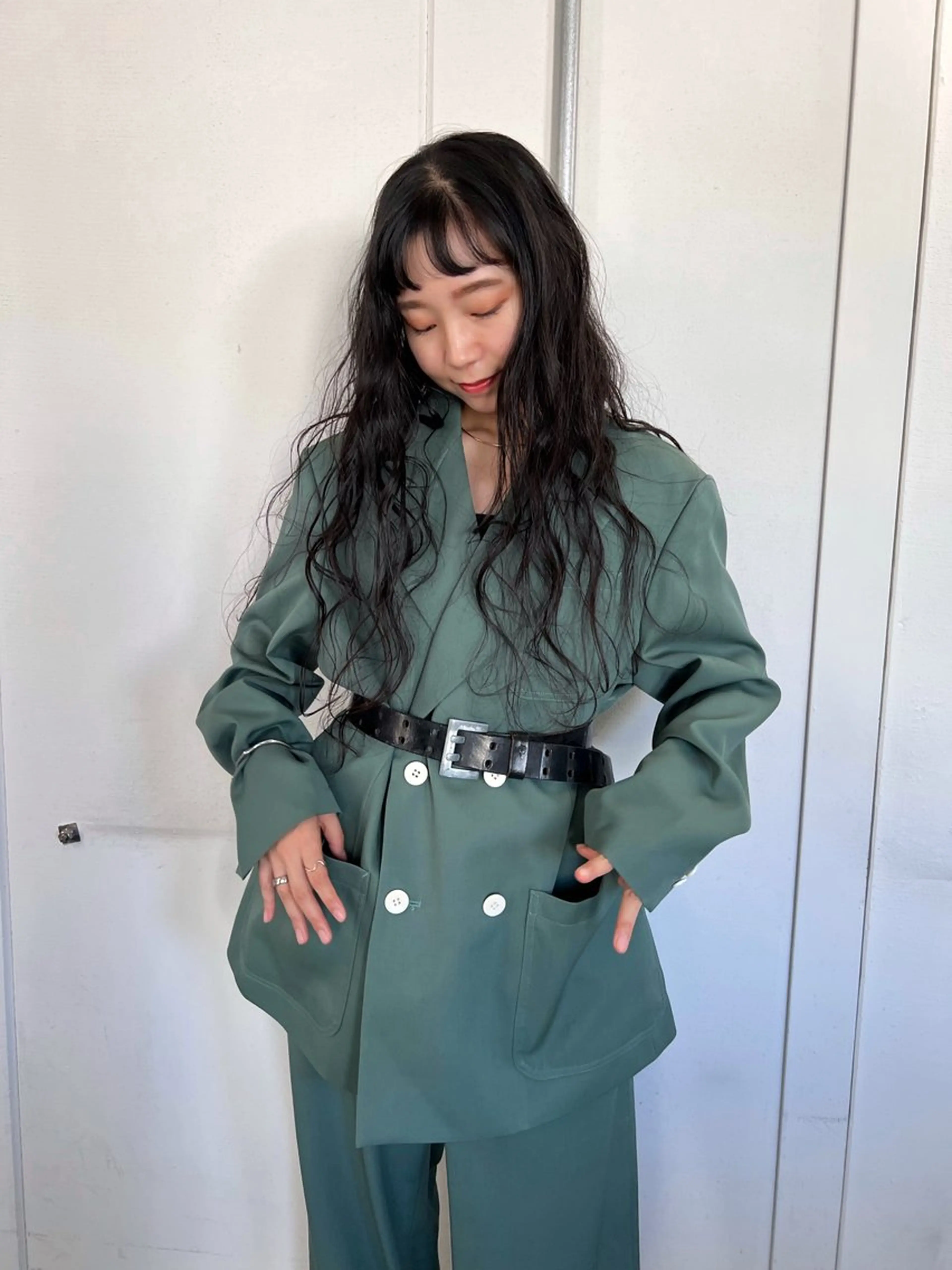 ミディアム カラー 松坂 真衣のヘアスタイル