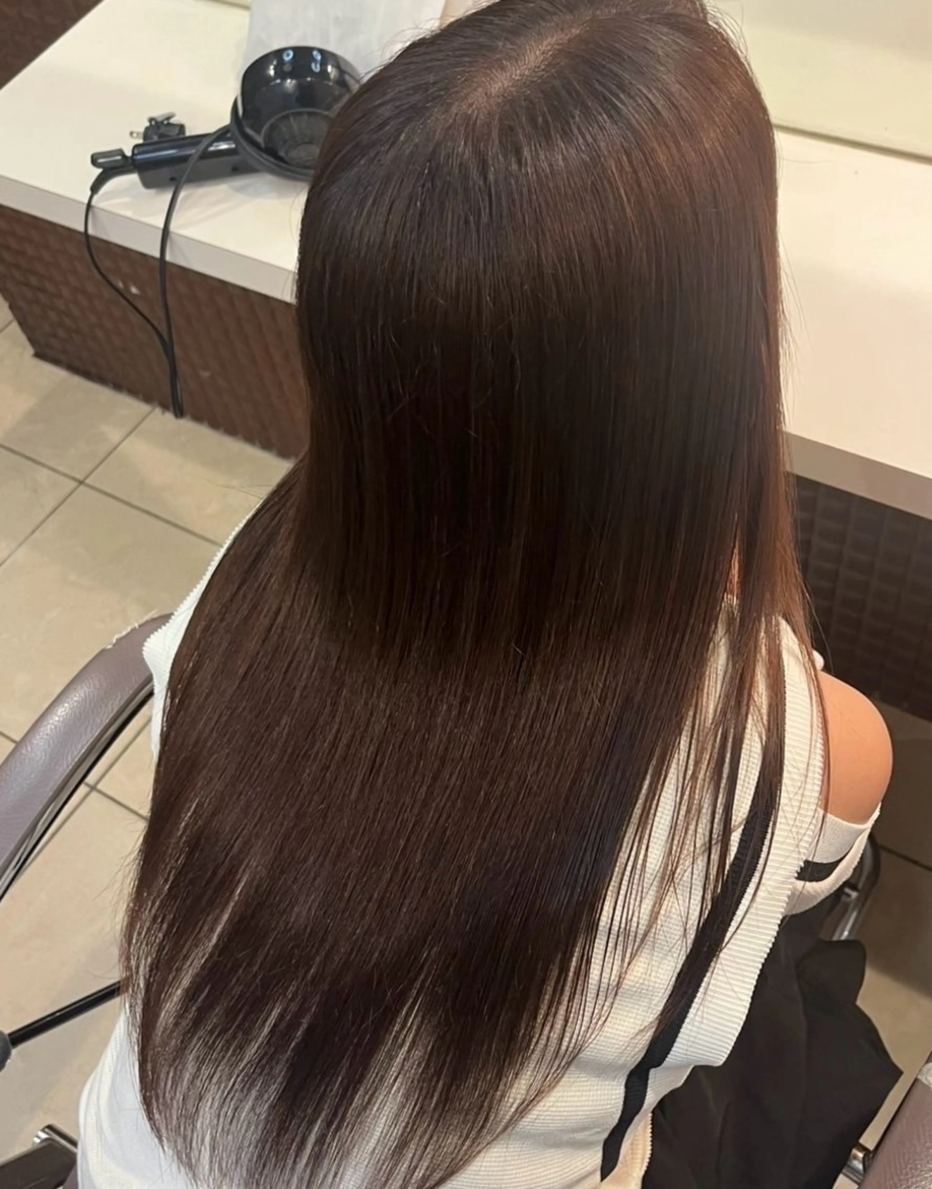 【☔️うねる髪、癖毛さん梅雨前に悩み解消☔️】🌟カット➕縮毛矯正🌟(期間限定‼️)の写真