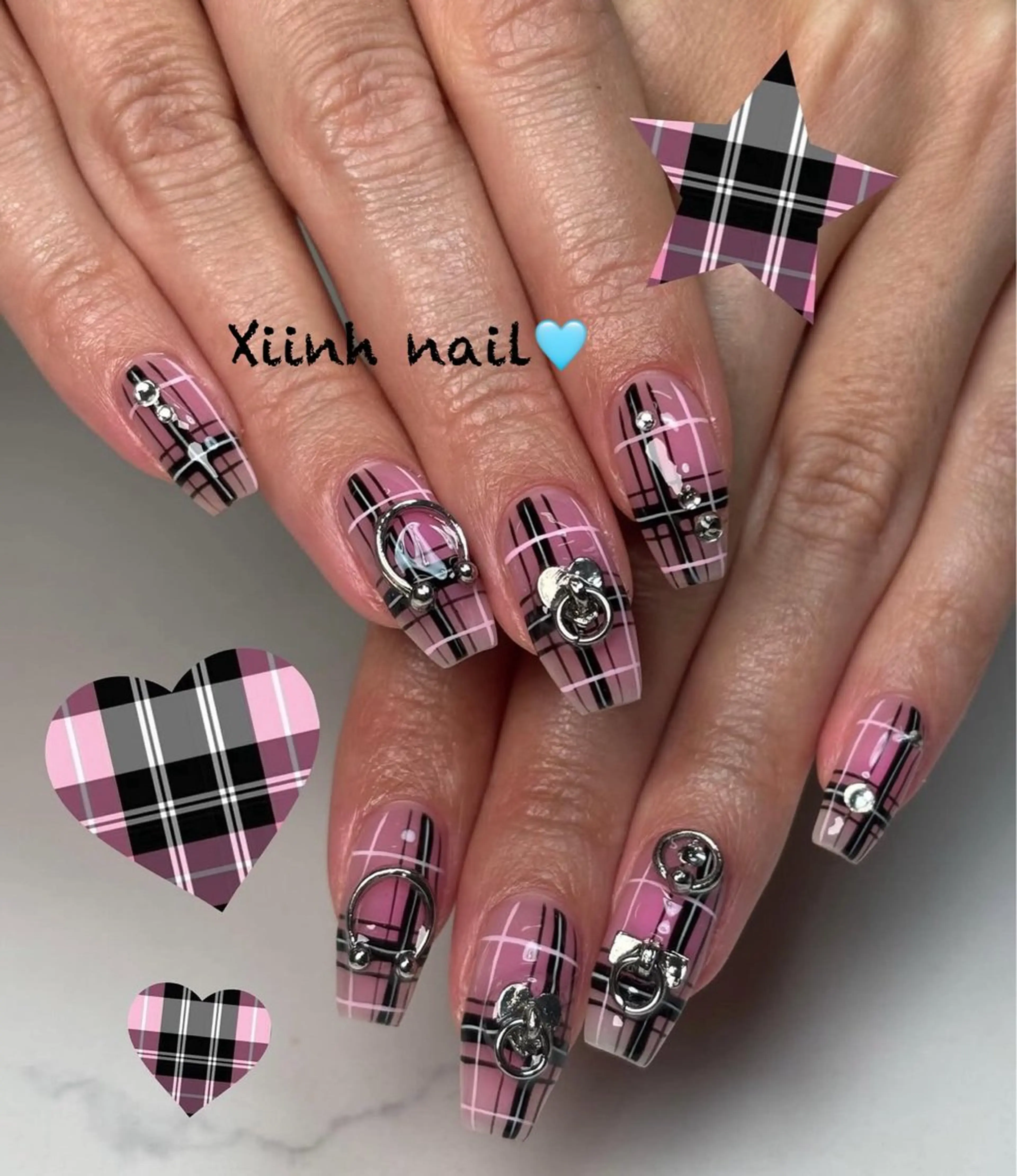 ネイル チークネイル 桜ネイル フットネイル ジェルネイル ハロウィン XIINH NAIL SALONのネイルデザイン