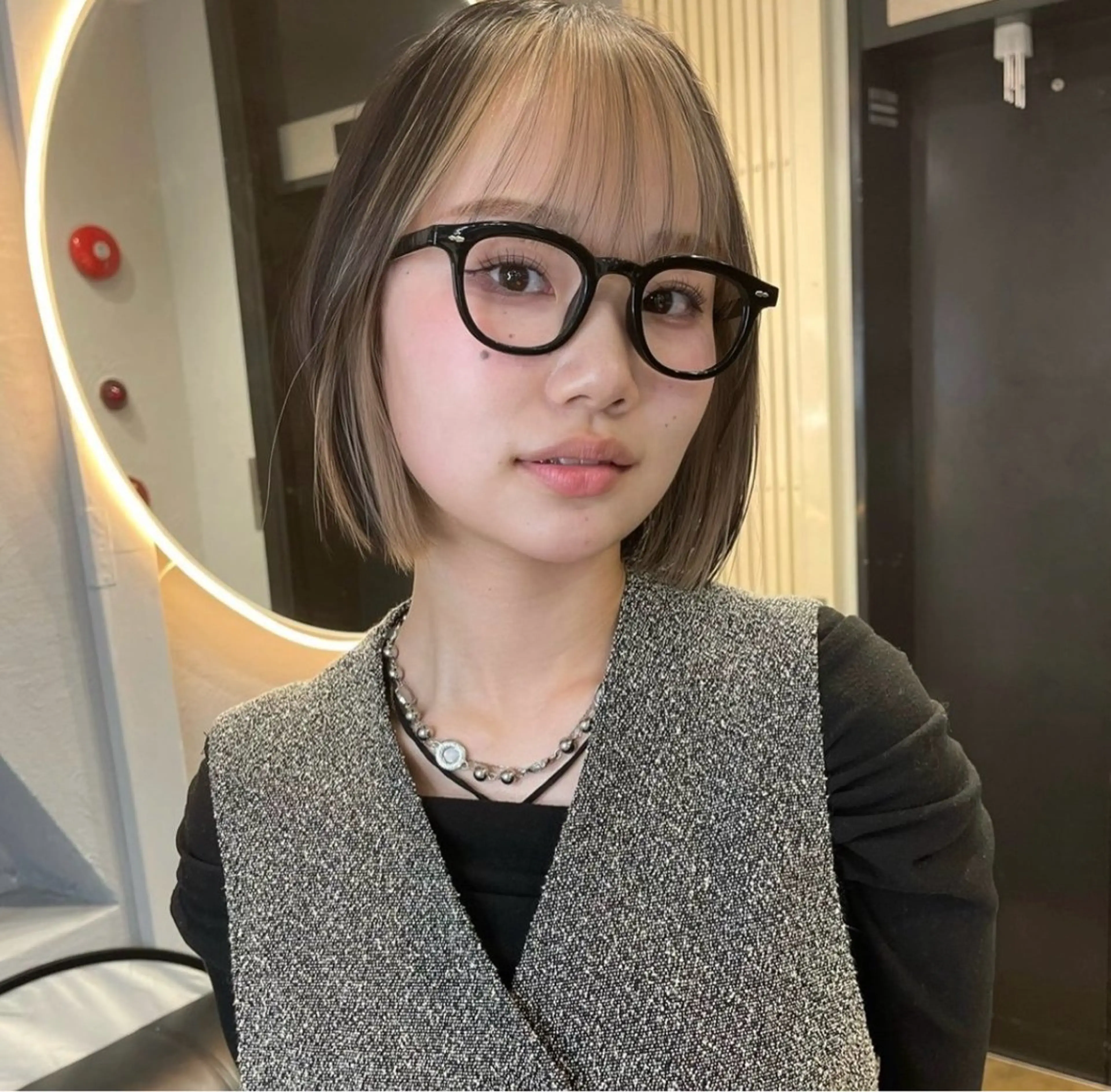 ショート 顔周りカット 小顔カット VIVIE 福岡天神店のヘアスタイル