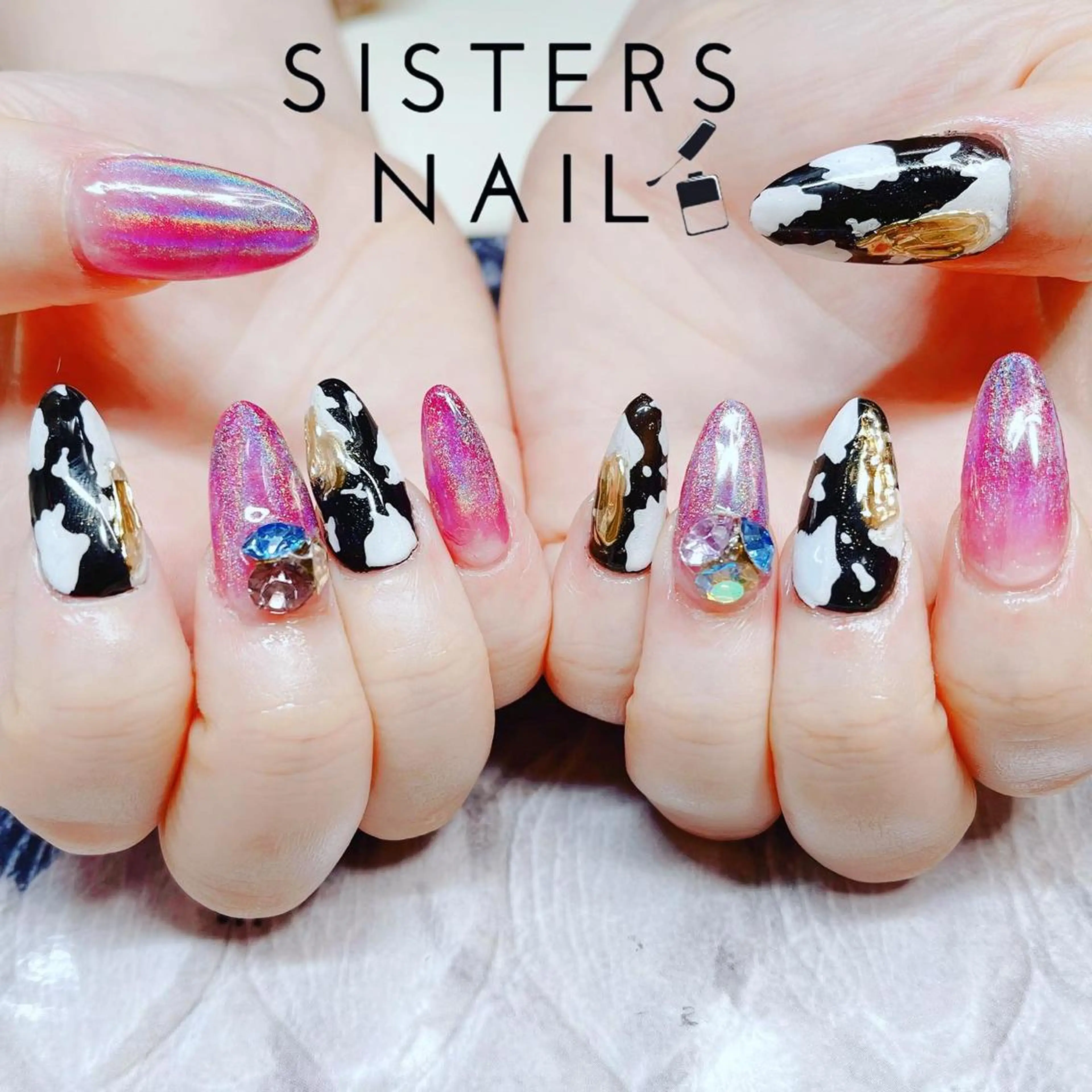 ネイル アートネイル キラキラネイル 冬ネイル sisters nail.fのネイルデザイン