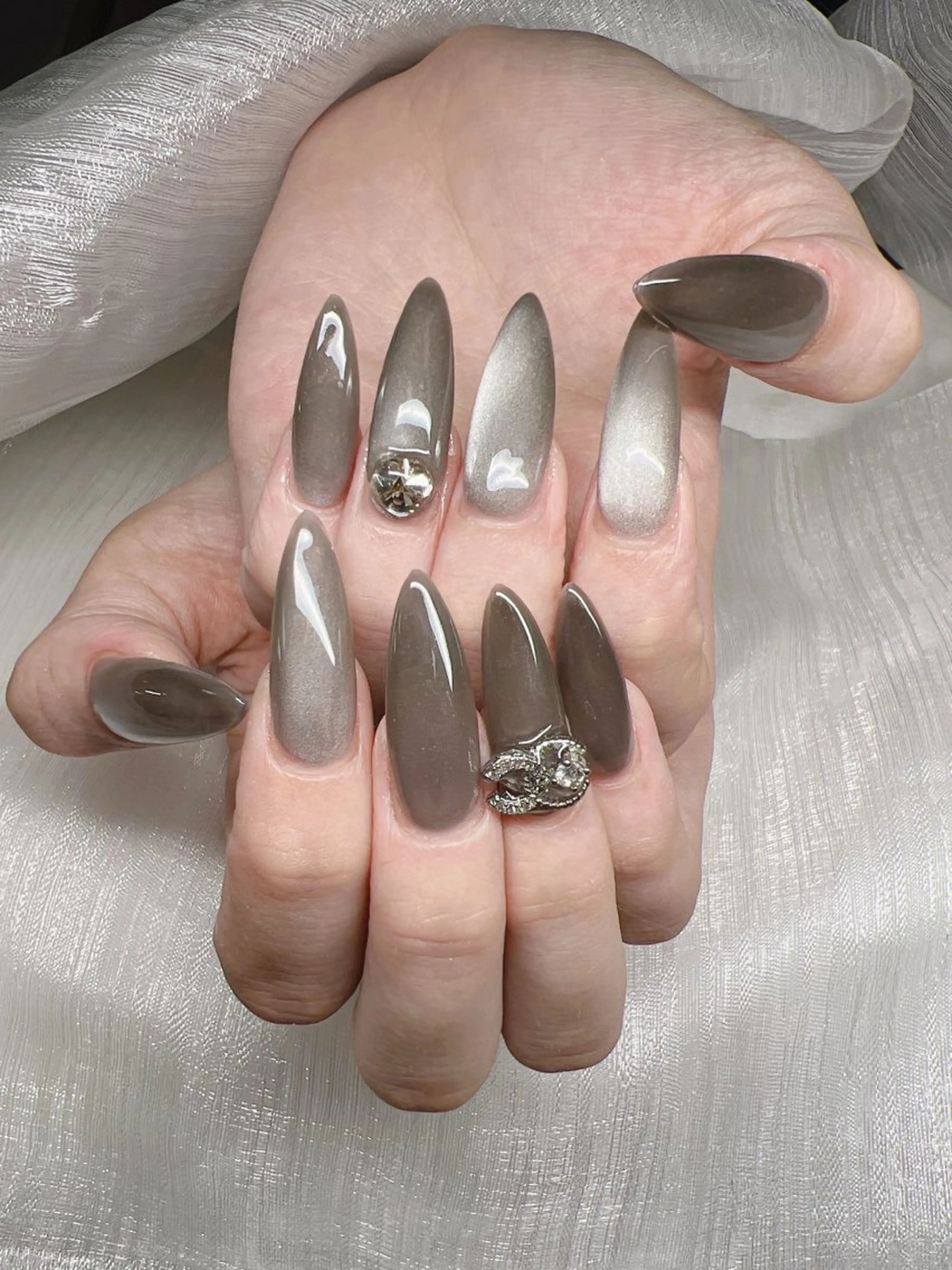 ネイル ハンドネイル Lee Nails チップ長さだし専門店のネイルデザイン