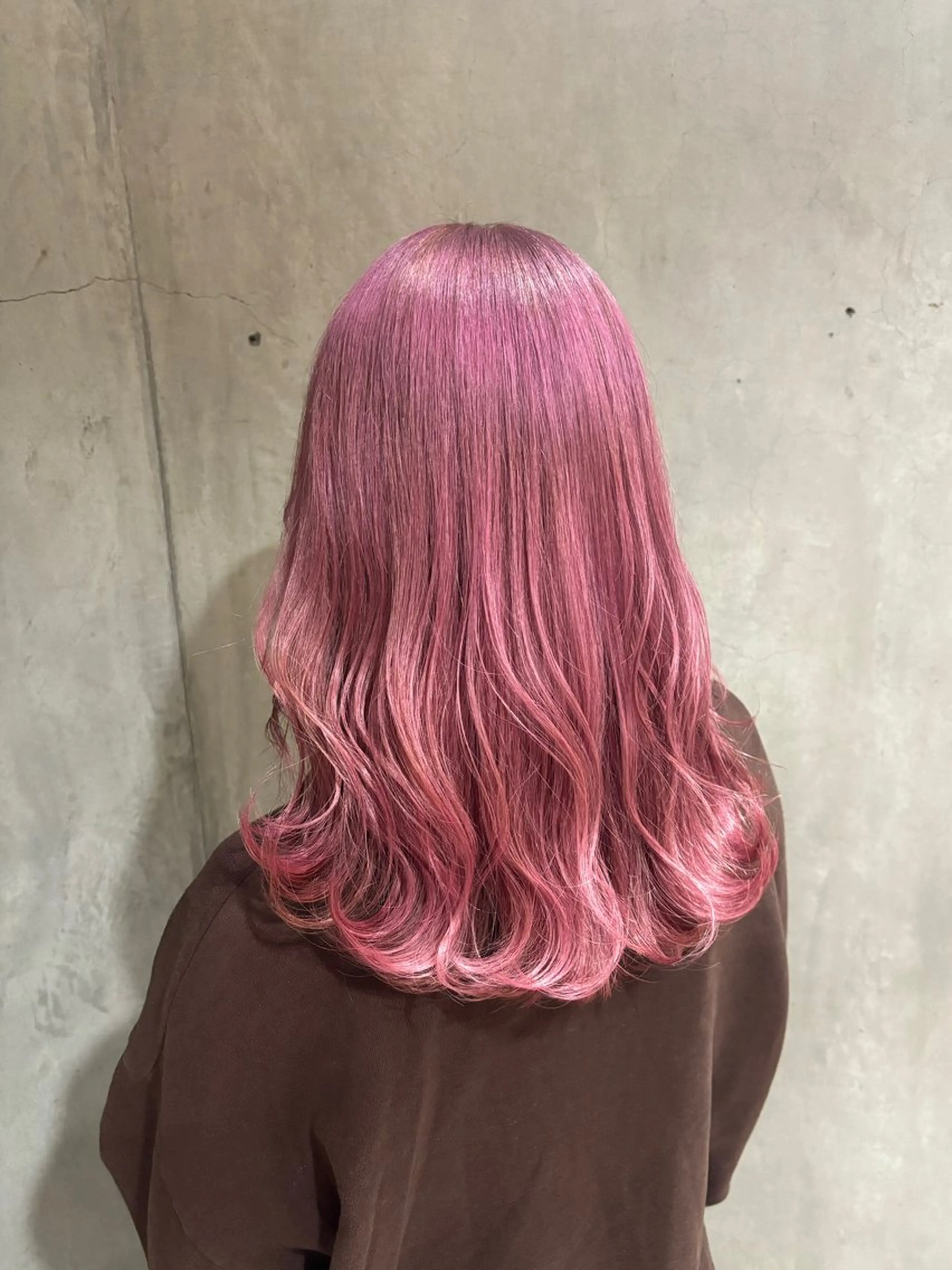 ロング ピンク🌸/暖色/ ブリーチ/横浜/金光のヘアスタイル