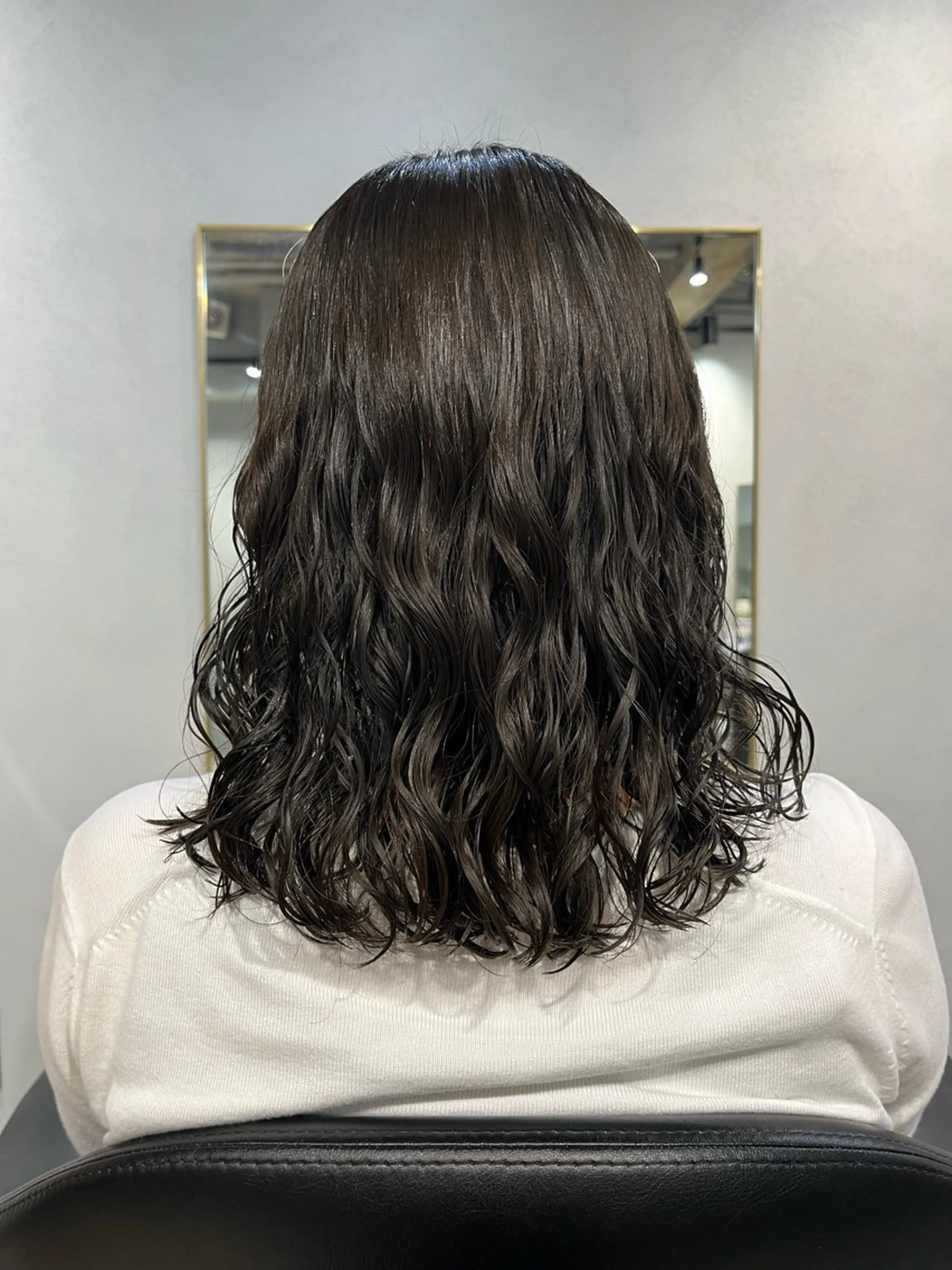 カラー パーマ グレージュ オリーブグレージュ オリーブグレー カット ヘアカラー パーマ 【arc】 mikiho/パーマのヘアスタイル
