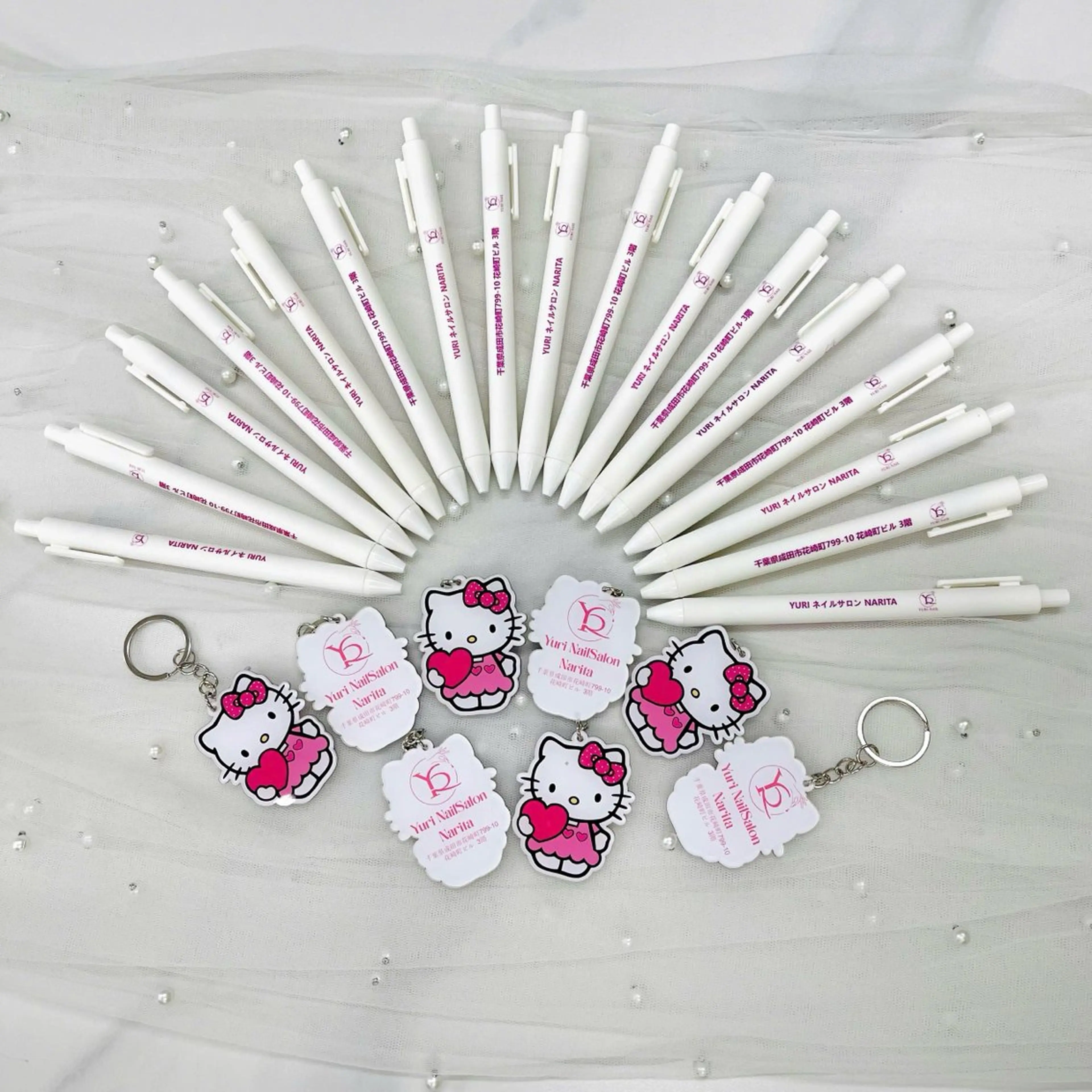 ネイル オーロラネイル ブルー チークネイル フットネイル フレンチネイル YURI Nail NARITAのネイルデザイン