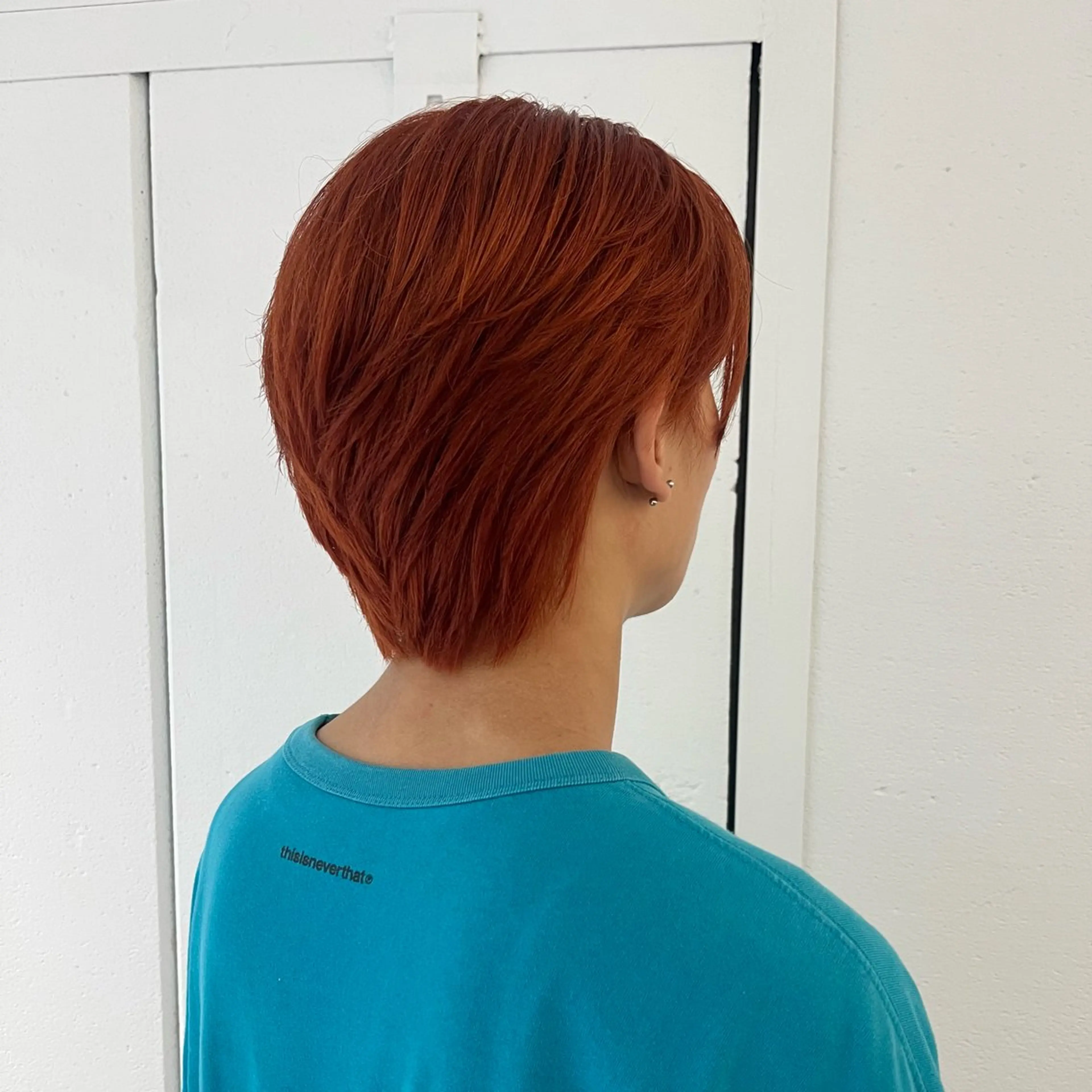 ショート カラー メンズ オレンジ ヘアカラー トリートメント 顔周りカット／透明感 カラー／Kurumeのヘアスタイル