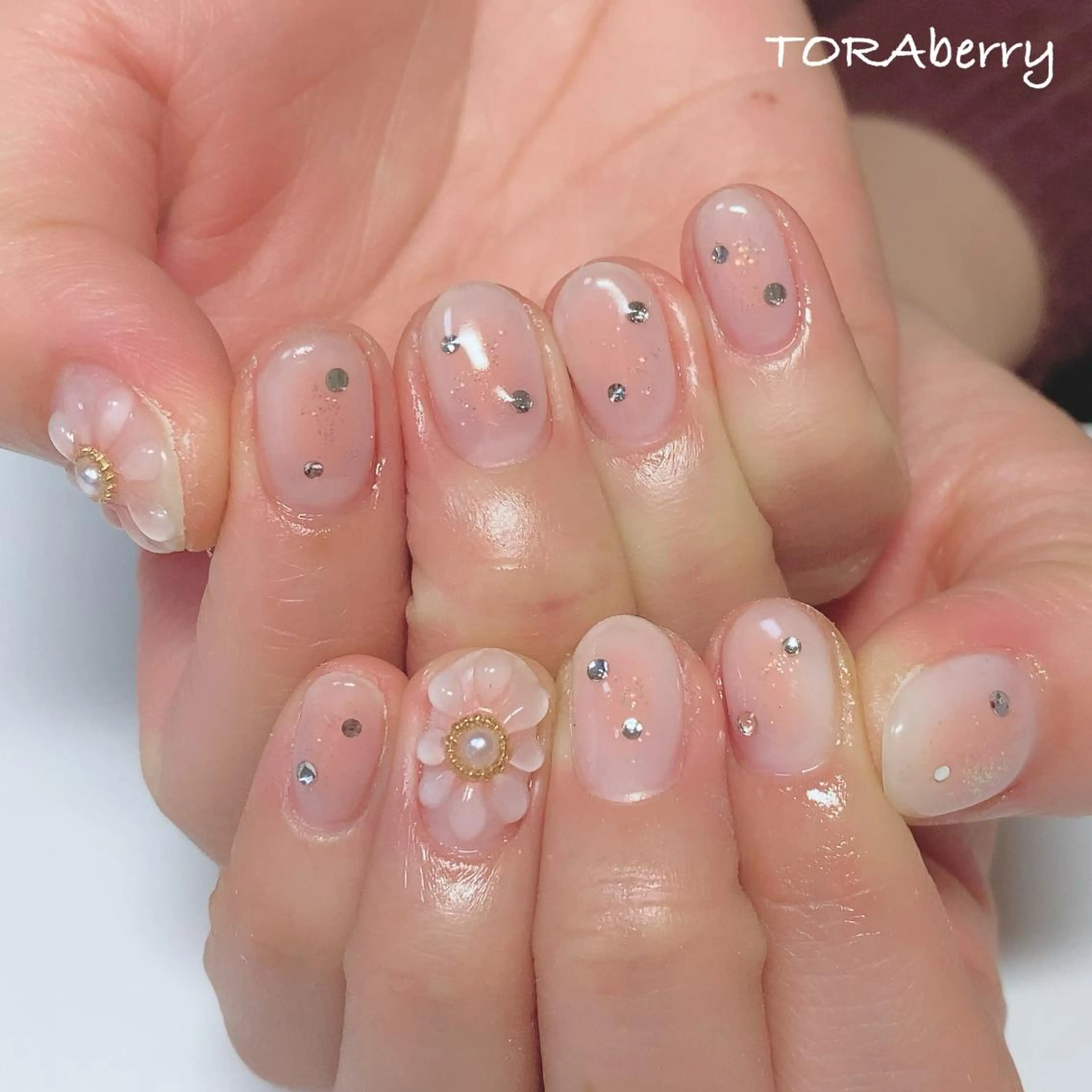 ネイル ハンドネイル ネイリスト なつみのネイルデザイン