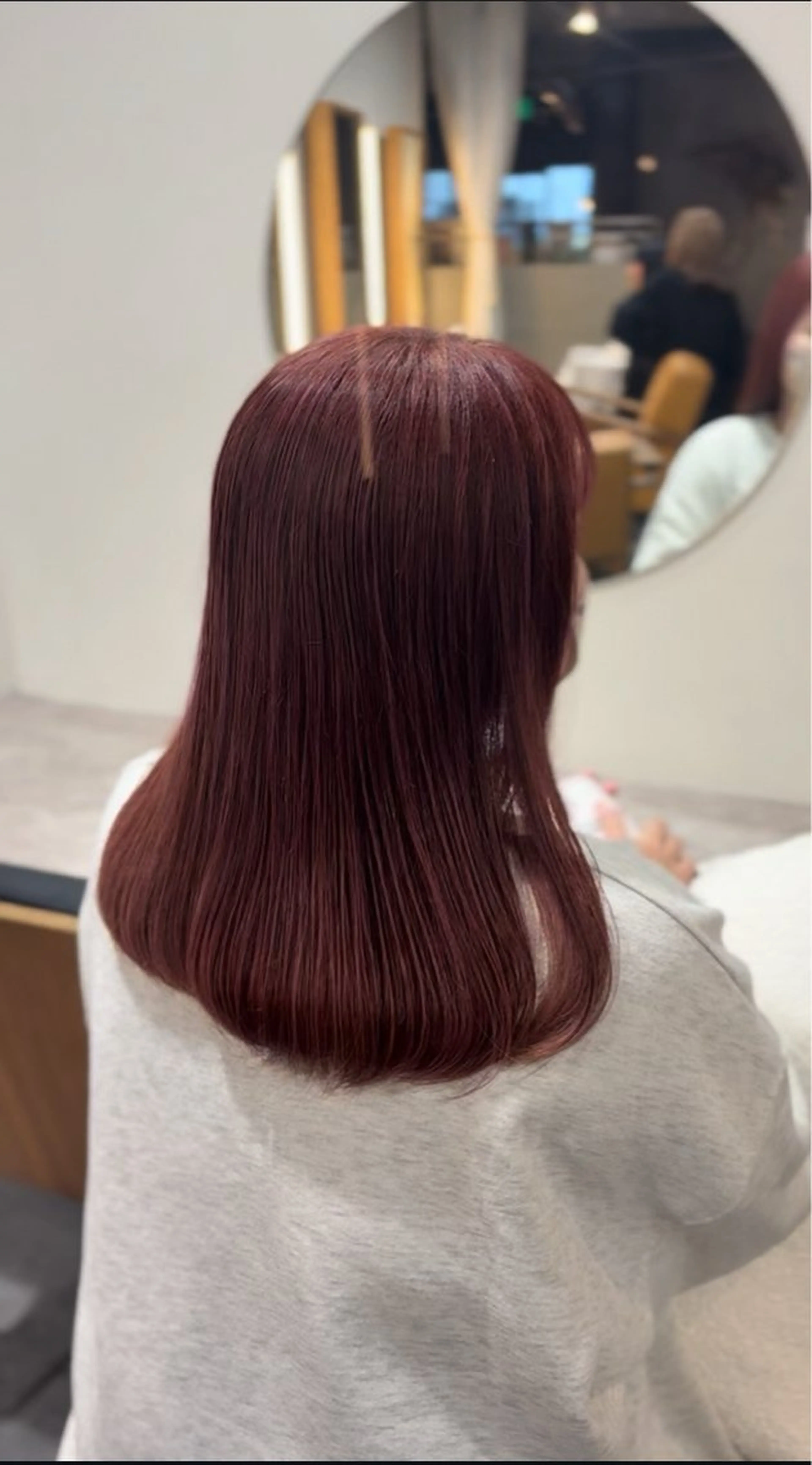 セミロング カット ヘアカラー 艶カラー🫧/韓国 レイヤー/愛珠🎀のヘアスタイル
