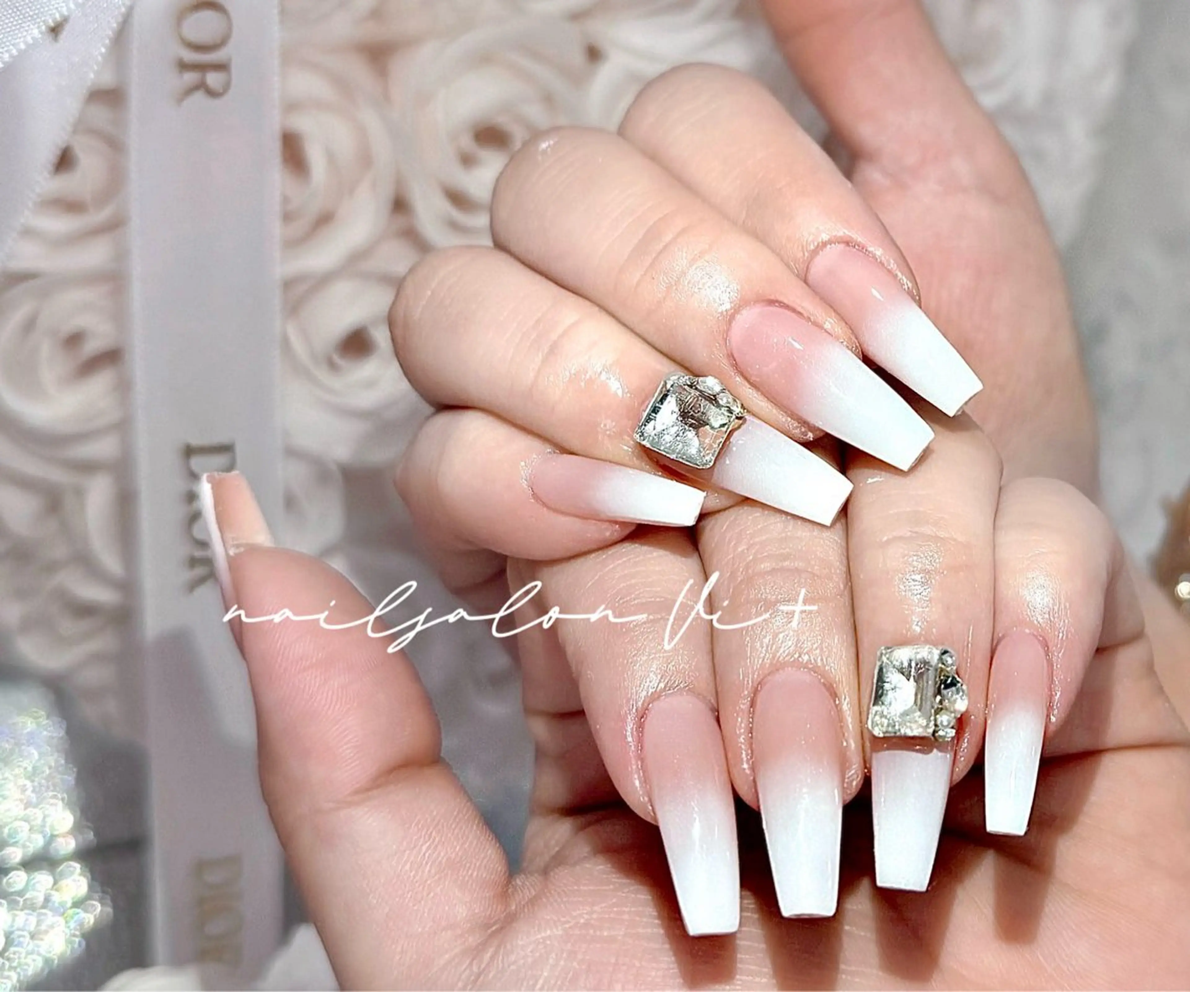 ネイル ハンドネイル ✨Nailsalon Vi+✨のネイルデザイン