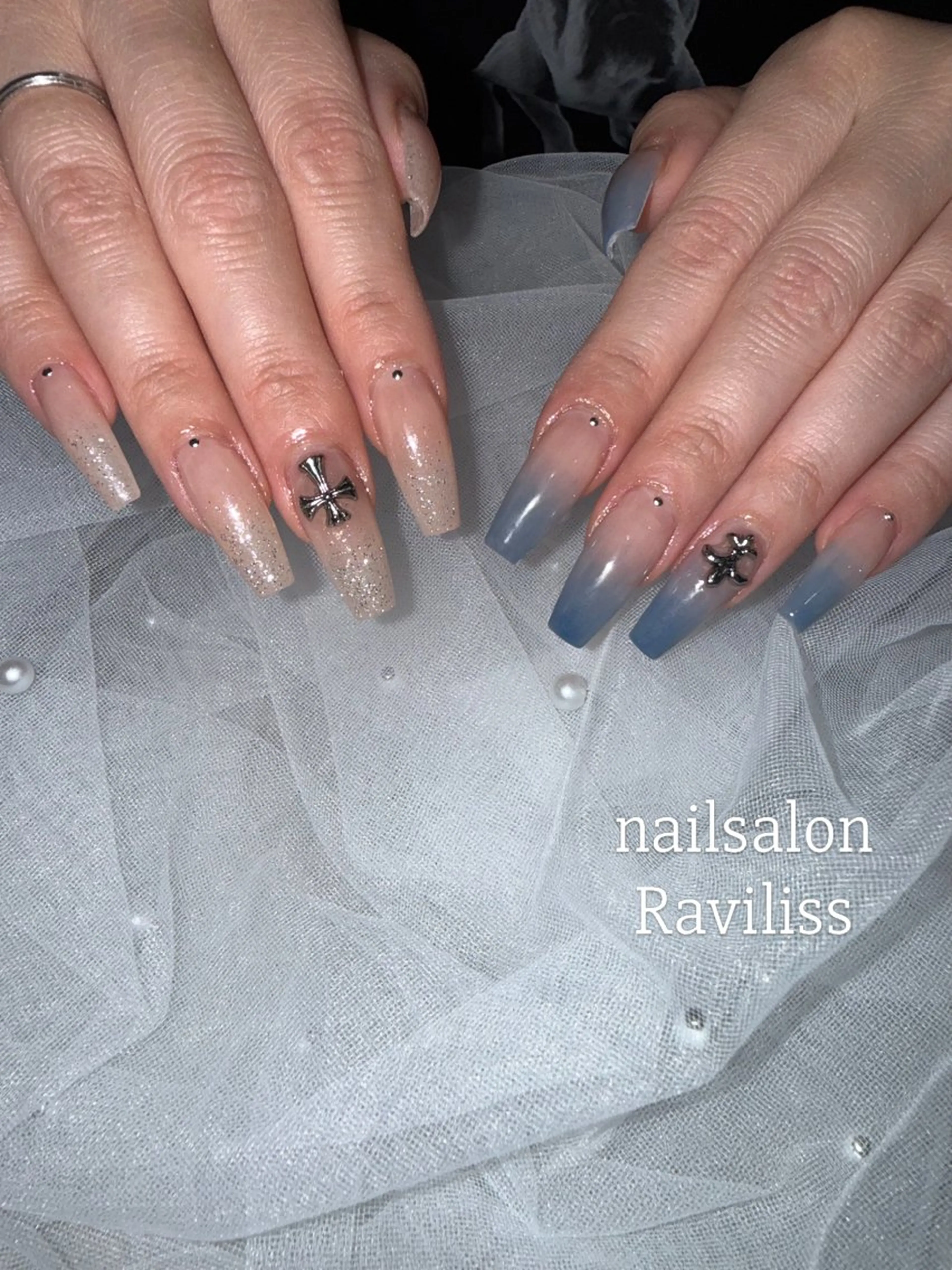 ネイル 持ち込み ハンドネイル Raviliss ♡のネイルデザイン