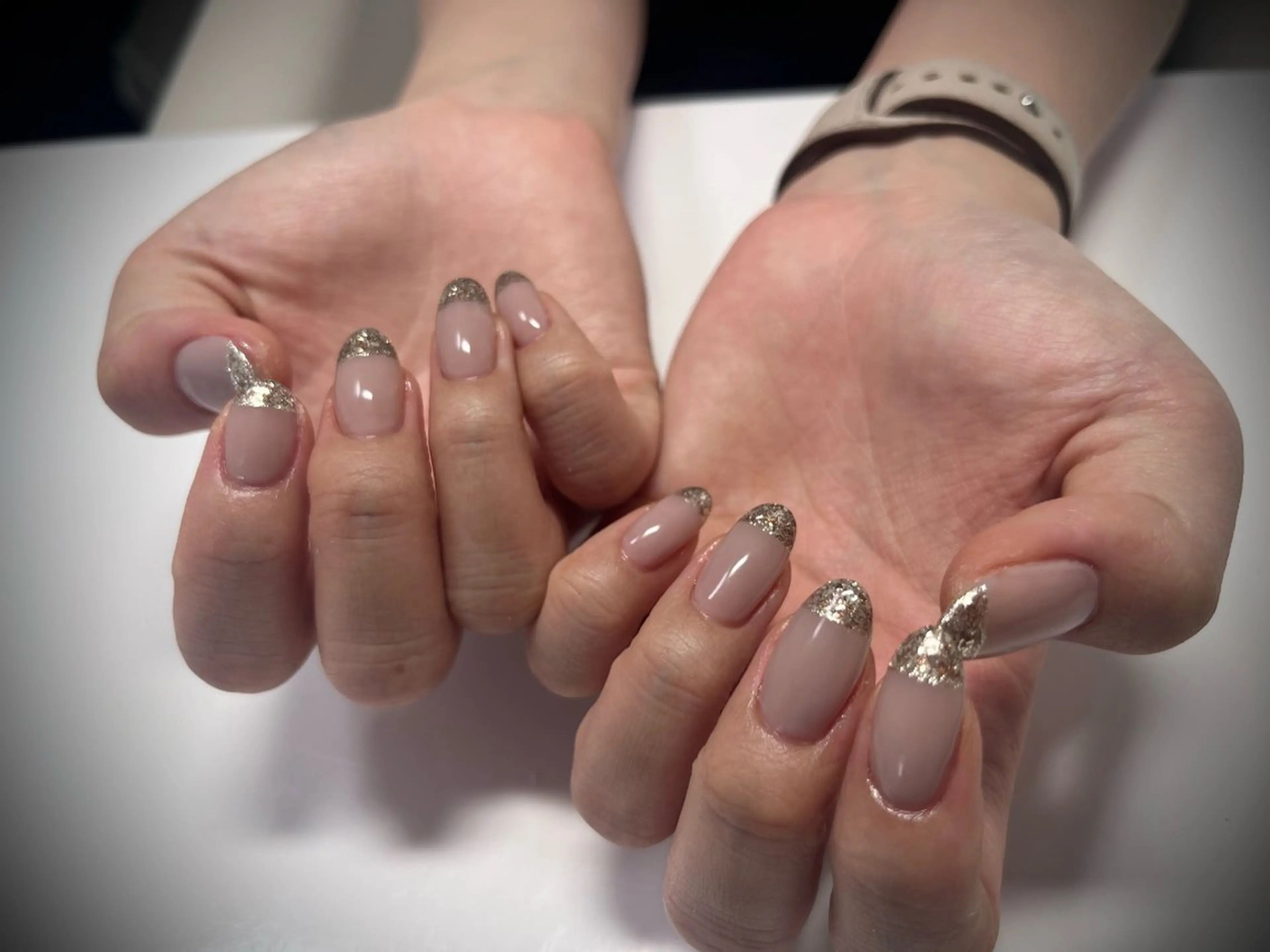 ネイル フレンチネイル ジェルネイル ラメ(グリッター) パラジェル ハンドネイル himitsukichi所属・himitsu kichiのネイルデザイン