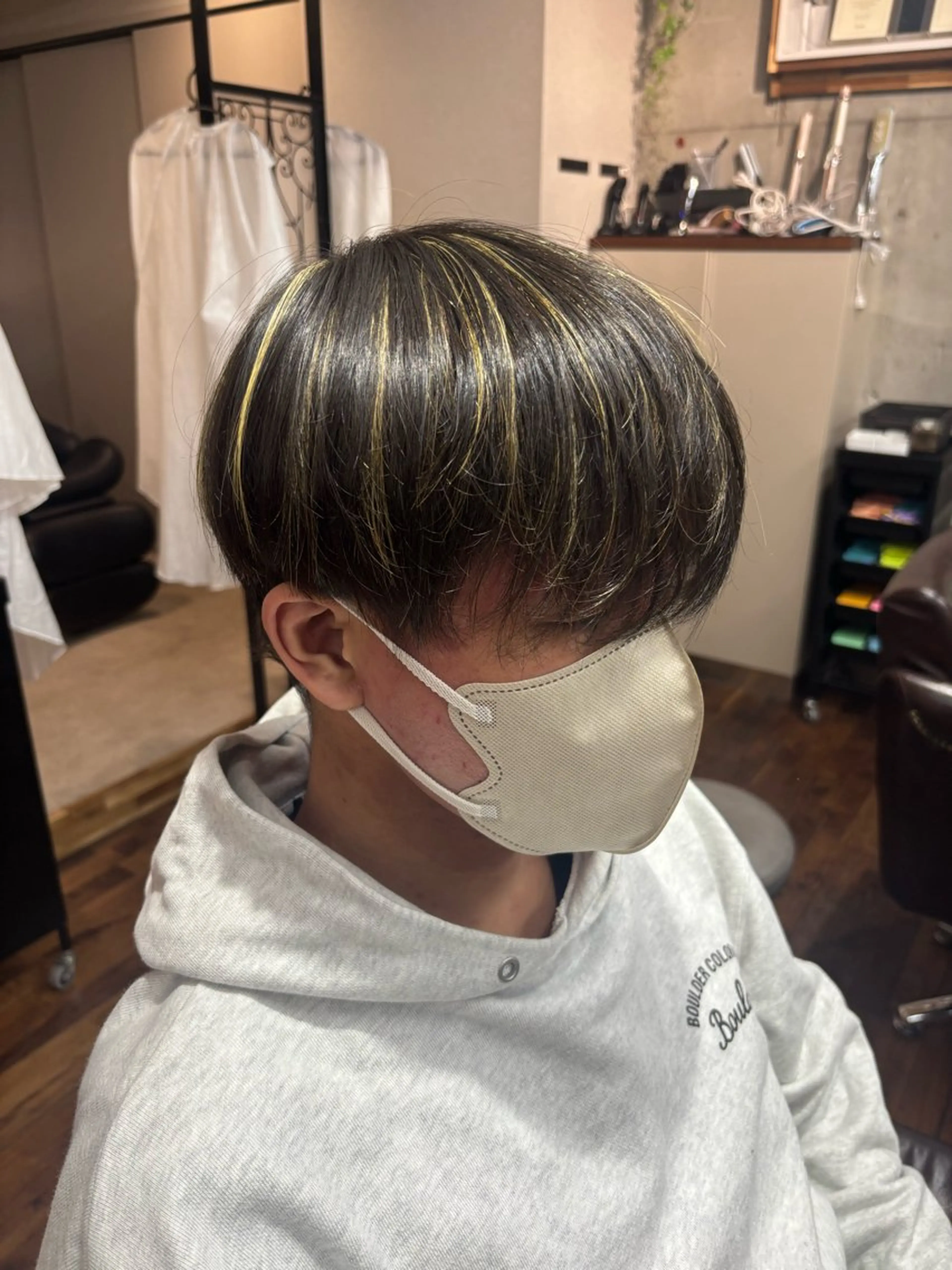 ショート カラー メンズ 成田 楓のヘアスタイル