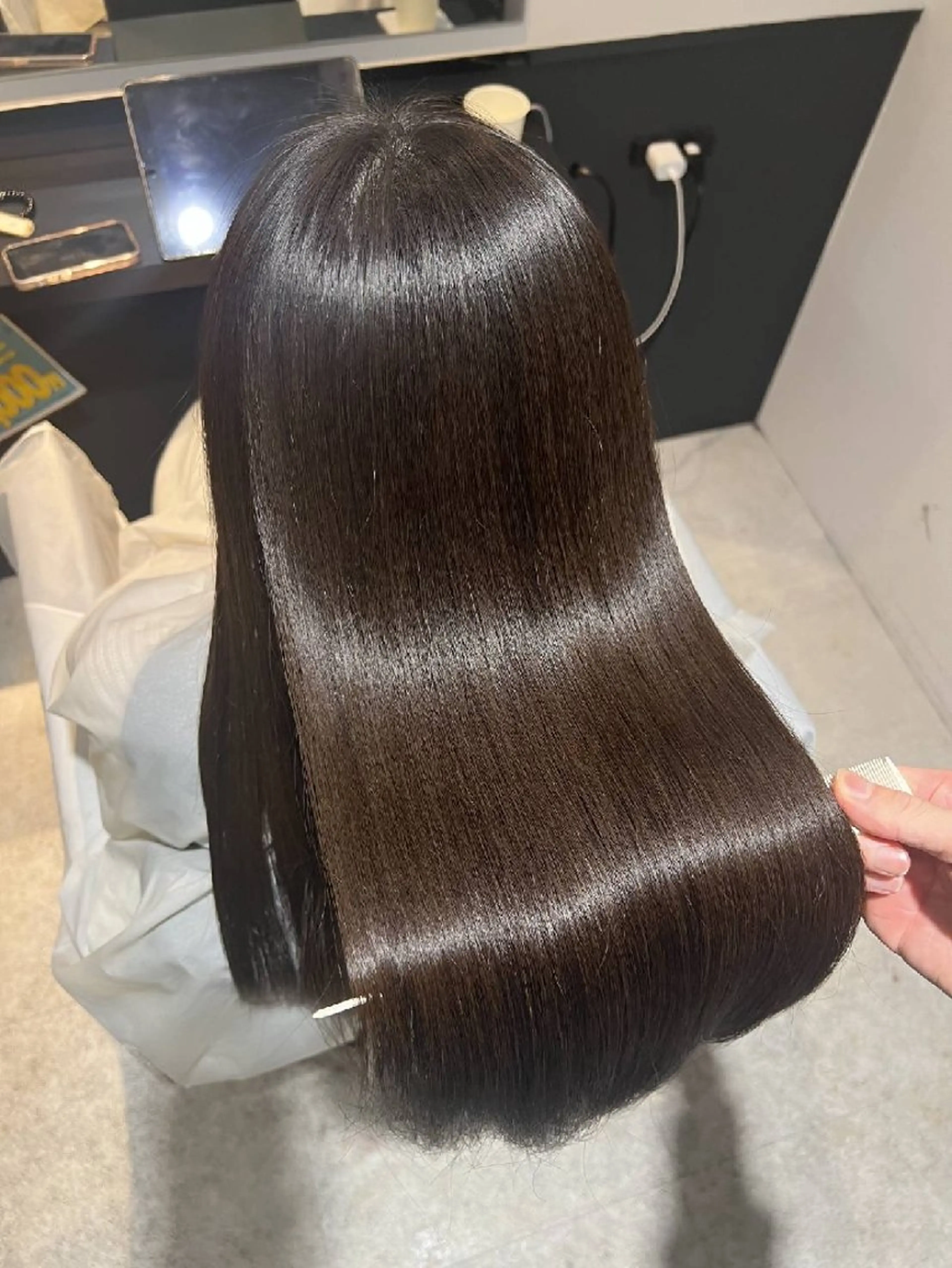ロング gratitude tomoのヘアスタイル