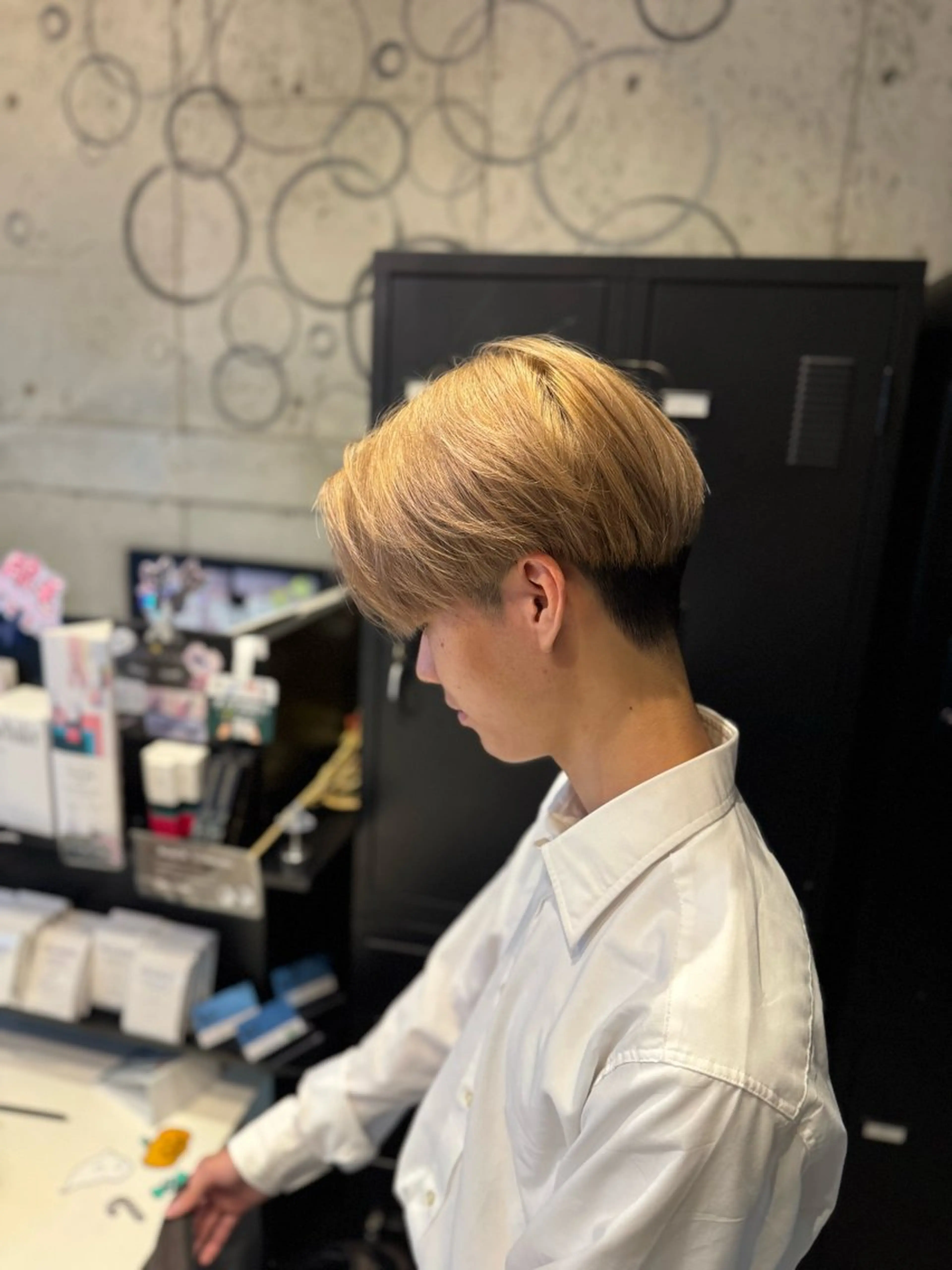 ショート カラー ベージュカラー ブリーチ ミルクティーベージュ ヘアカラー 🐥Homie/ yuna🐥のヘアスタイル