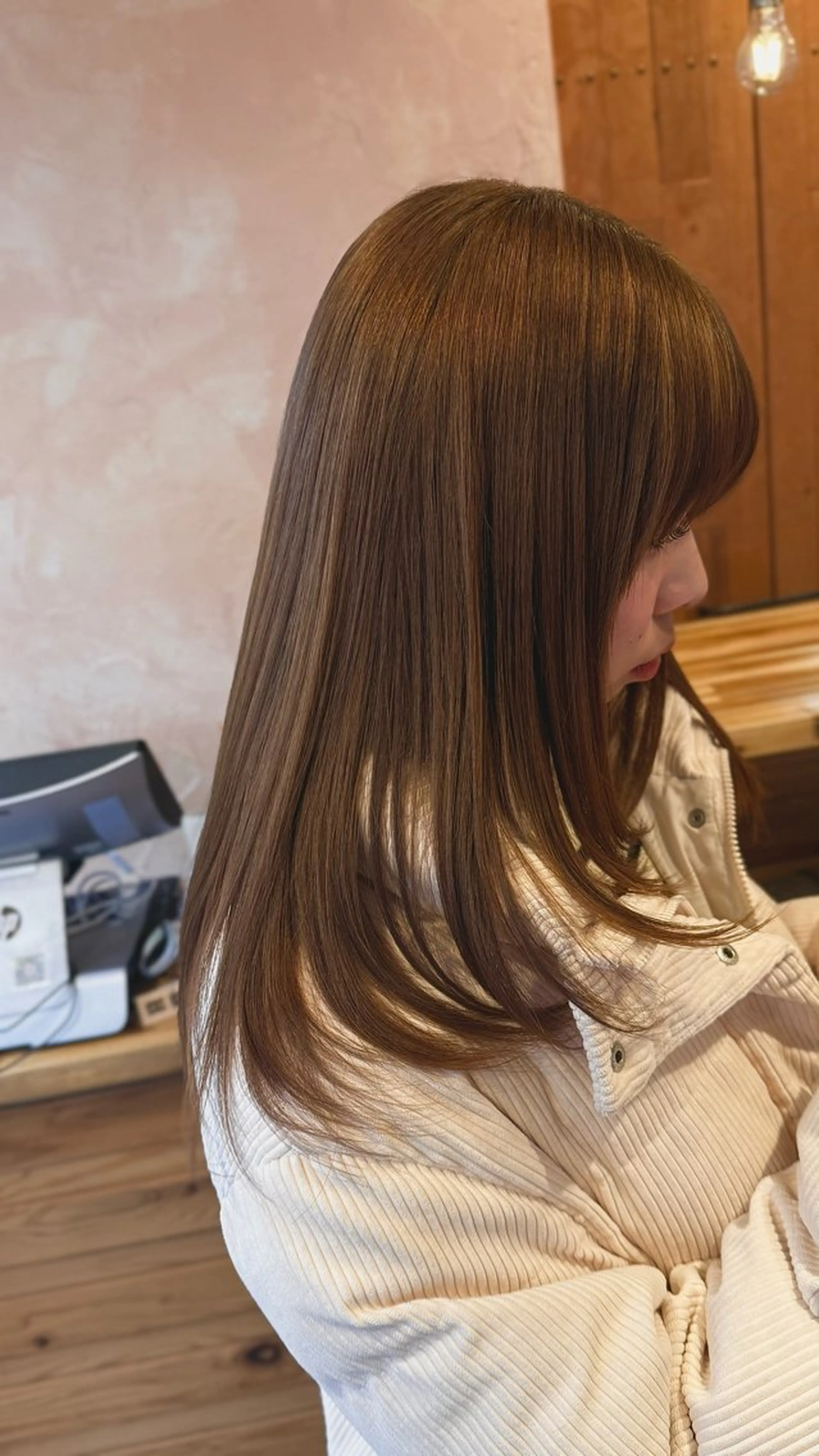 ロング カラー ロングレイヤー ブラウンカラー レイヤーカット ロング カット ヘアカラー れい/デザインカラー /レイヤー/髪質改善のヘアスタイル