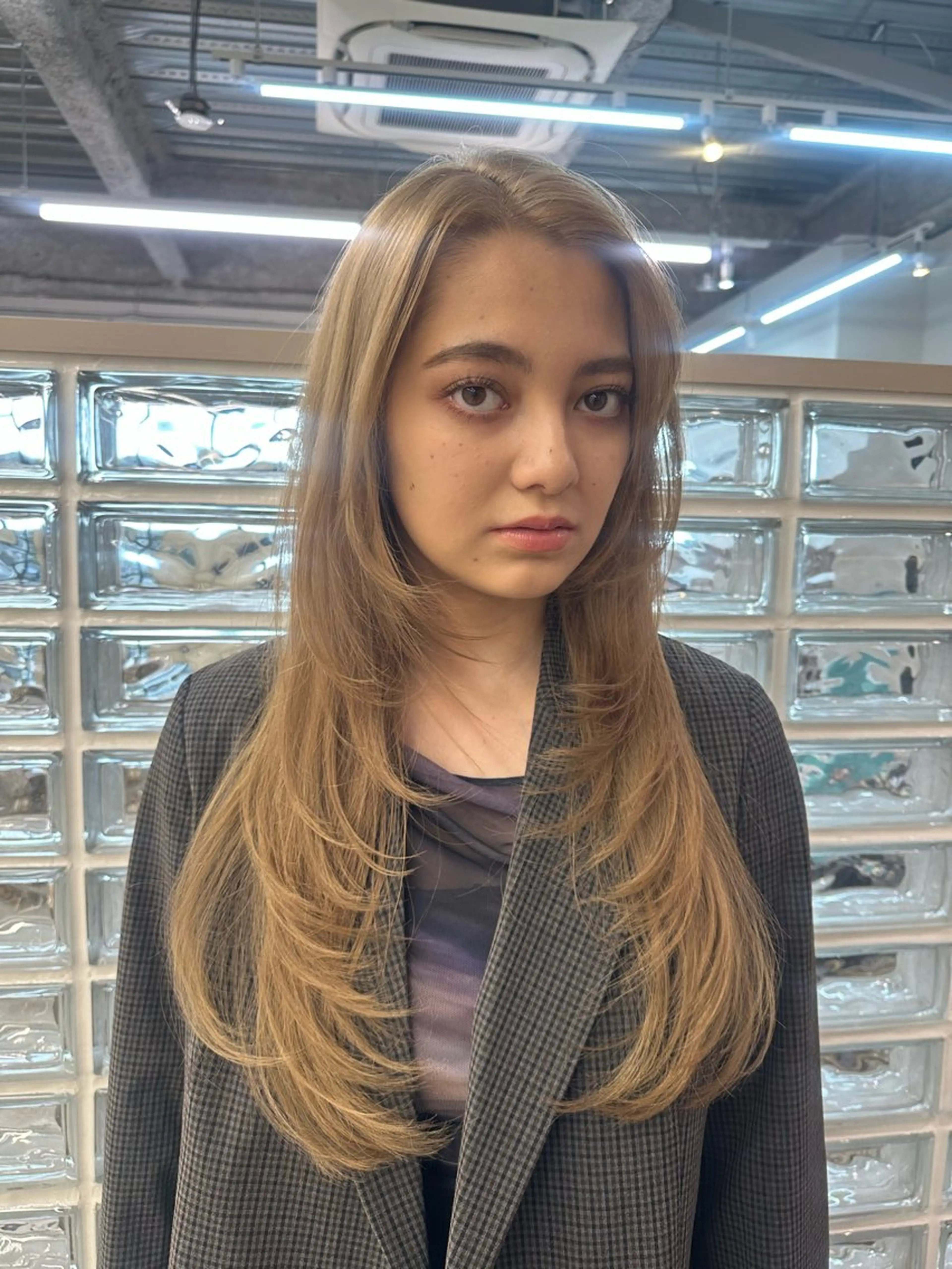 ロング 長岡 瑞希のヘアスタイル