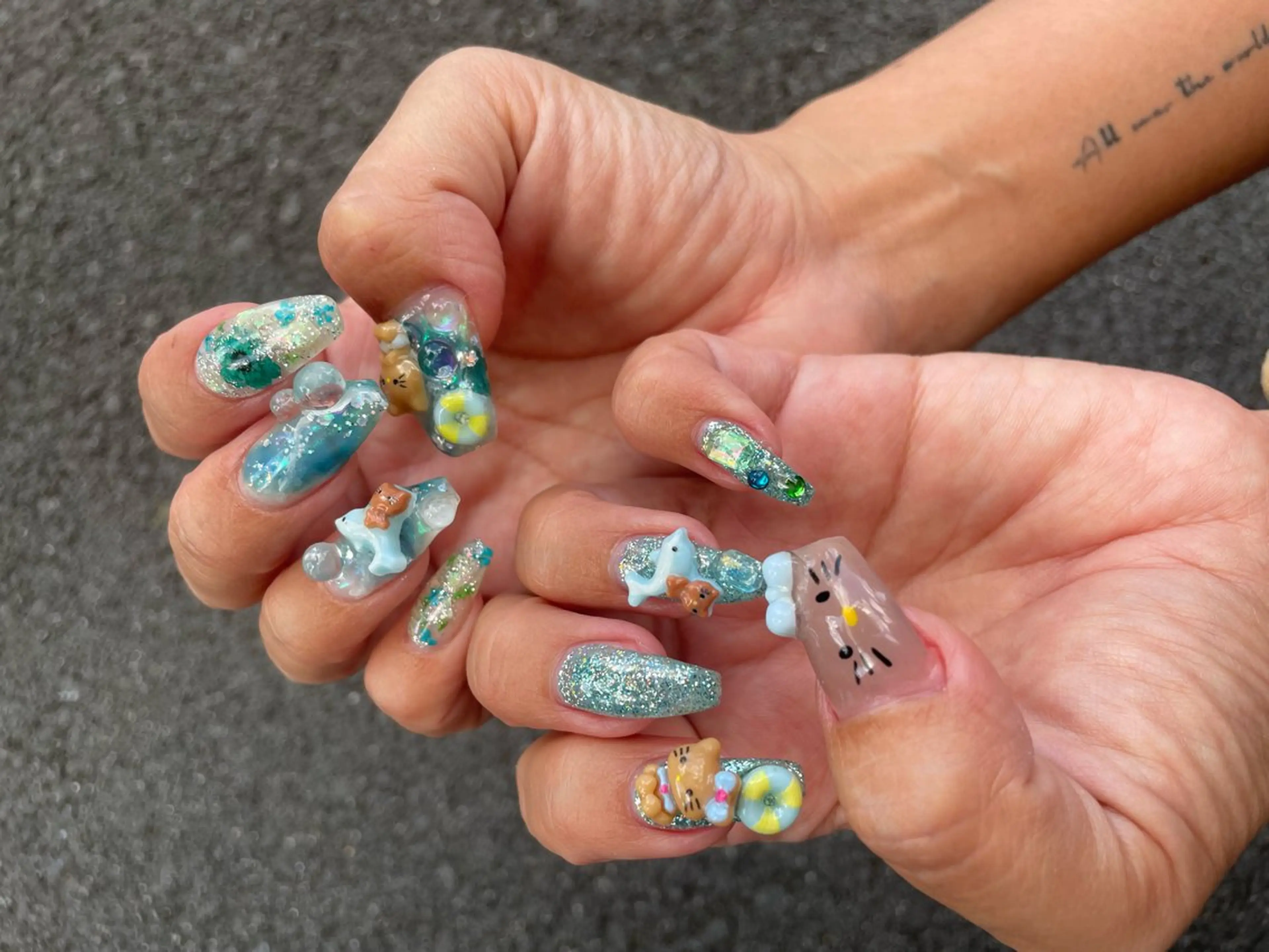 ãã€ã« ãã³ããã€ã« Atelier by 24nail/Ayaã®ãã€ã«ãã¶ã€ã³