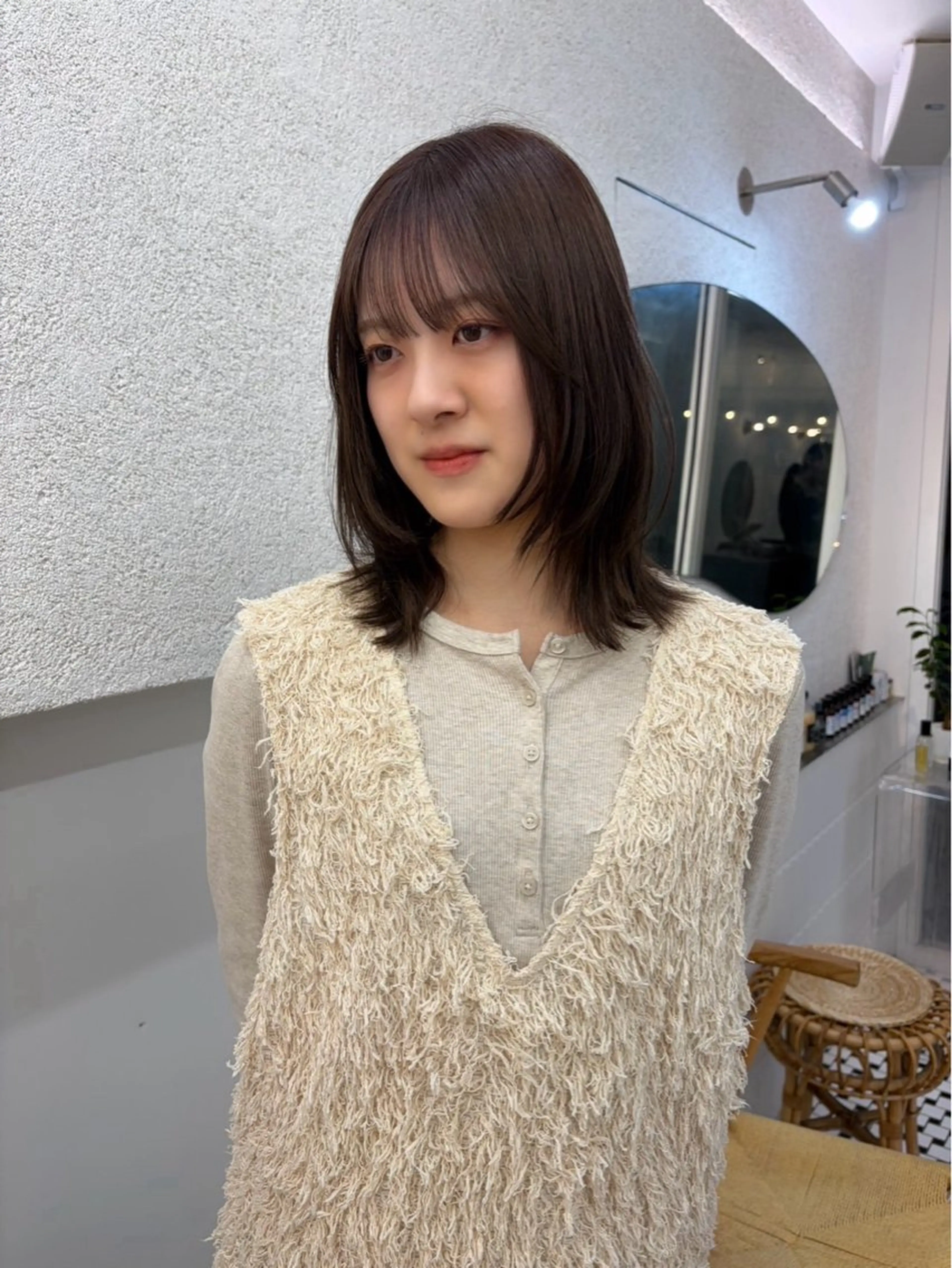 ミディアム カット ヘアカラー トリートメント リン🔔ボブ cut 柔らかベージュ🤎のヘアスタイル