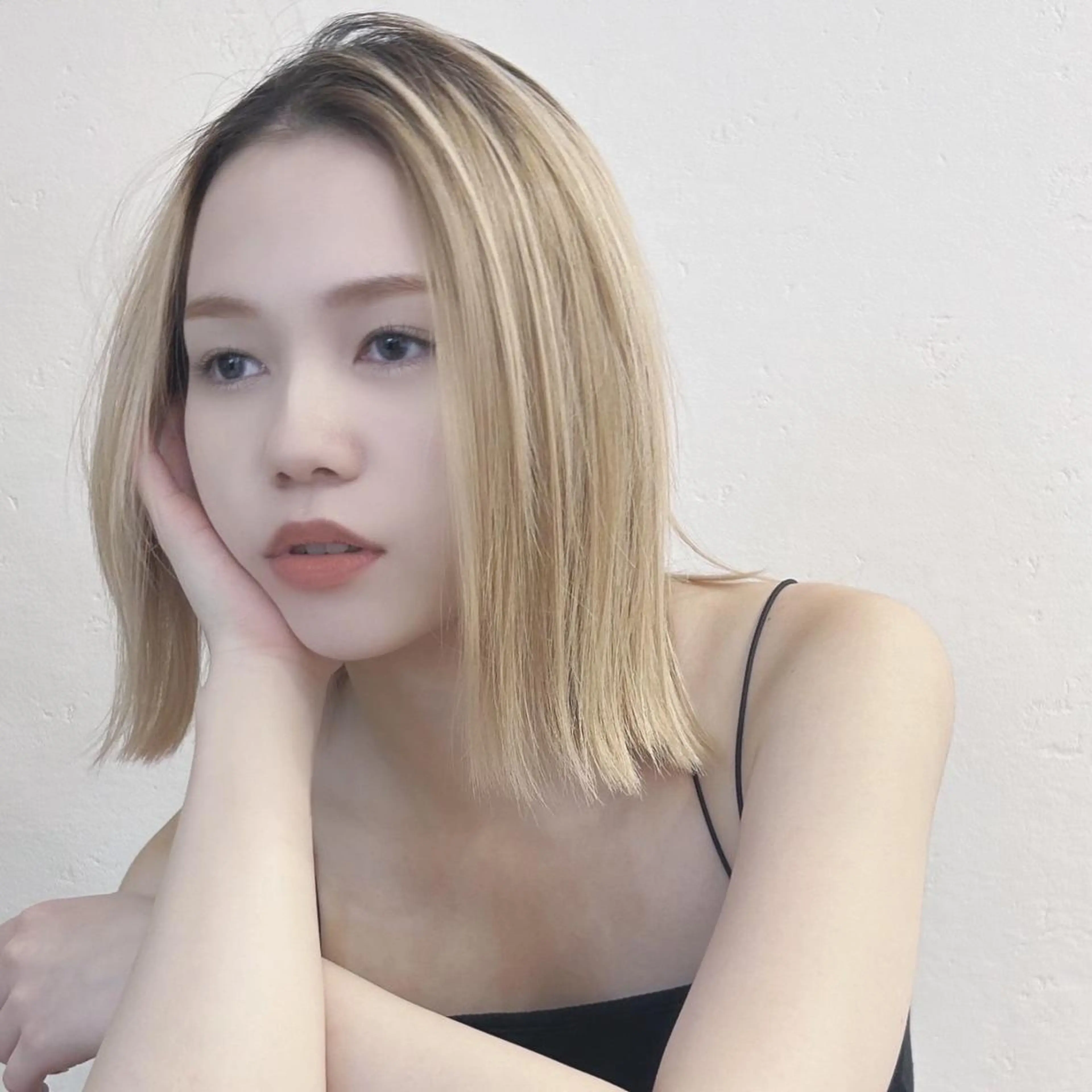 ケアブリーチ（1回）+潤艶カラーの写真