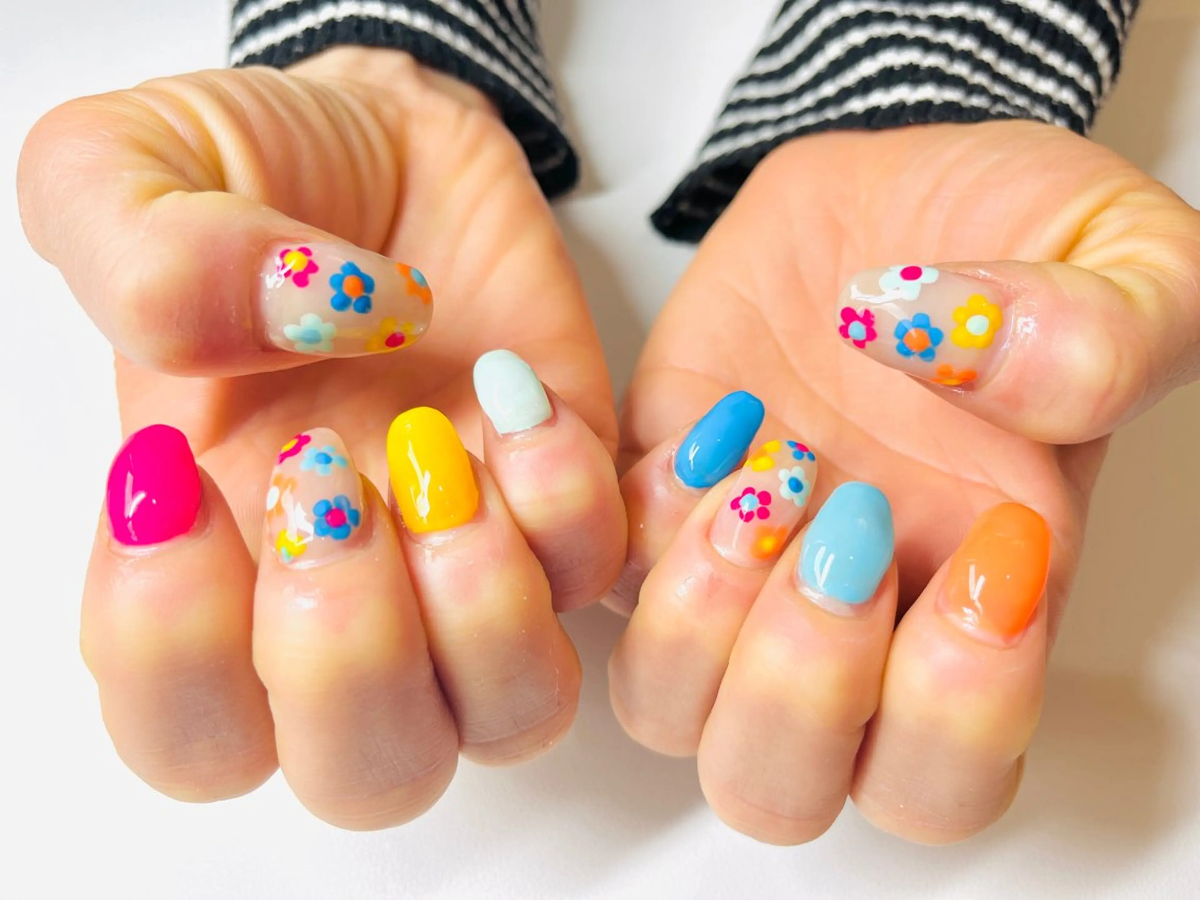 ネイル nail atelier  Rのネイルデザイン