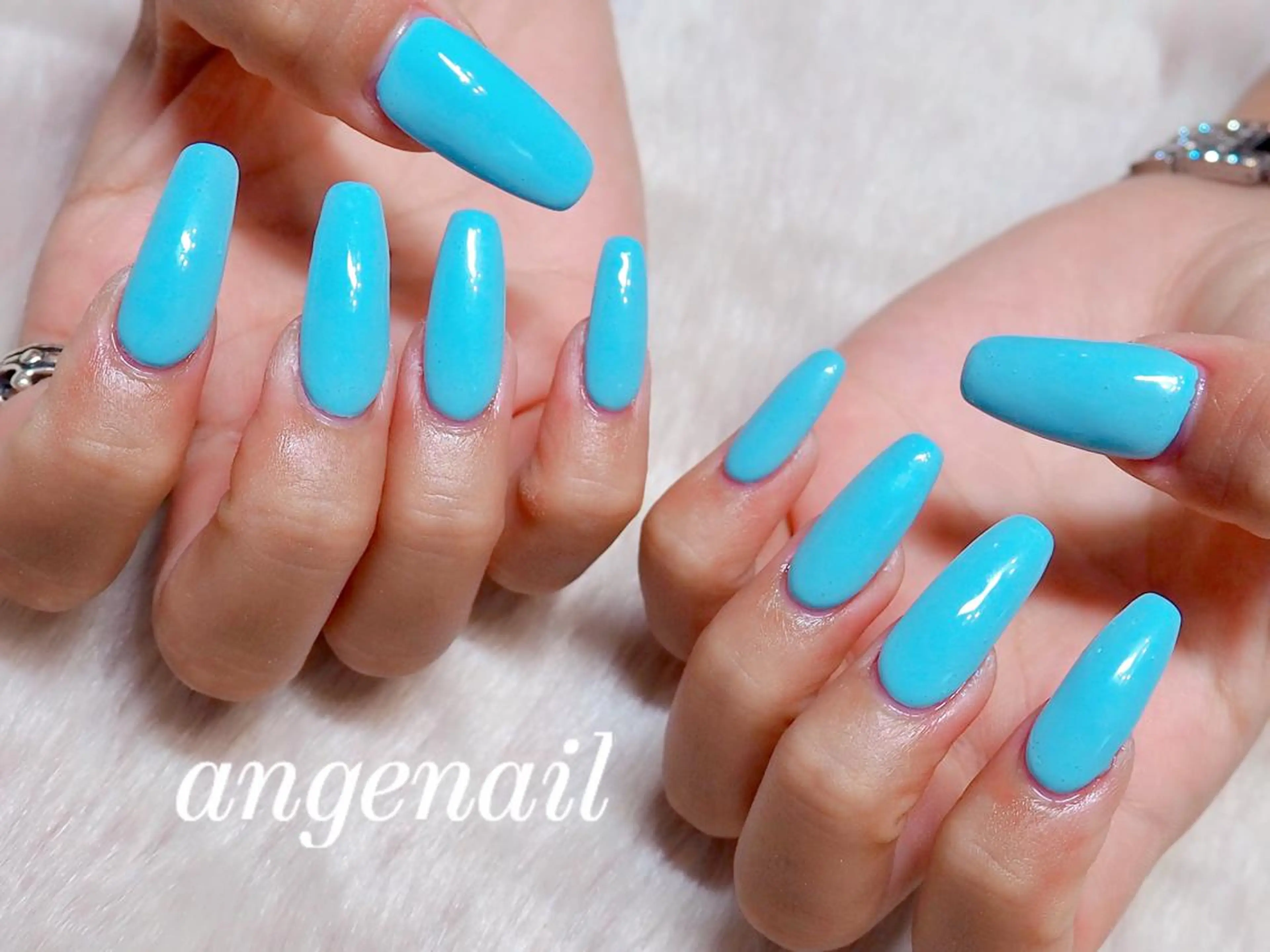 ネイル ハンドネイル オーナーネイリスト MAKIのネイルデザイン