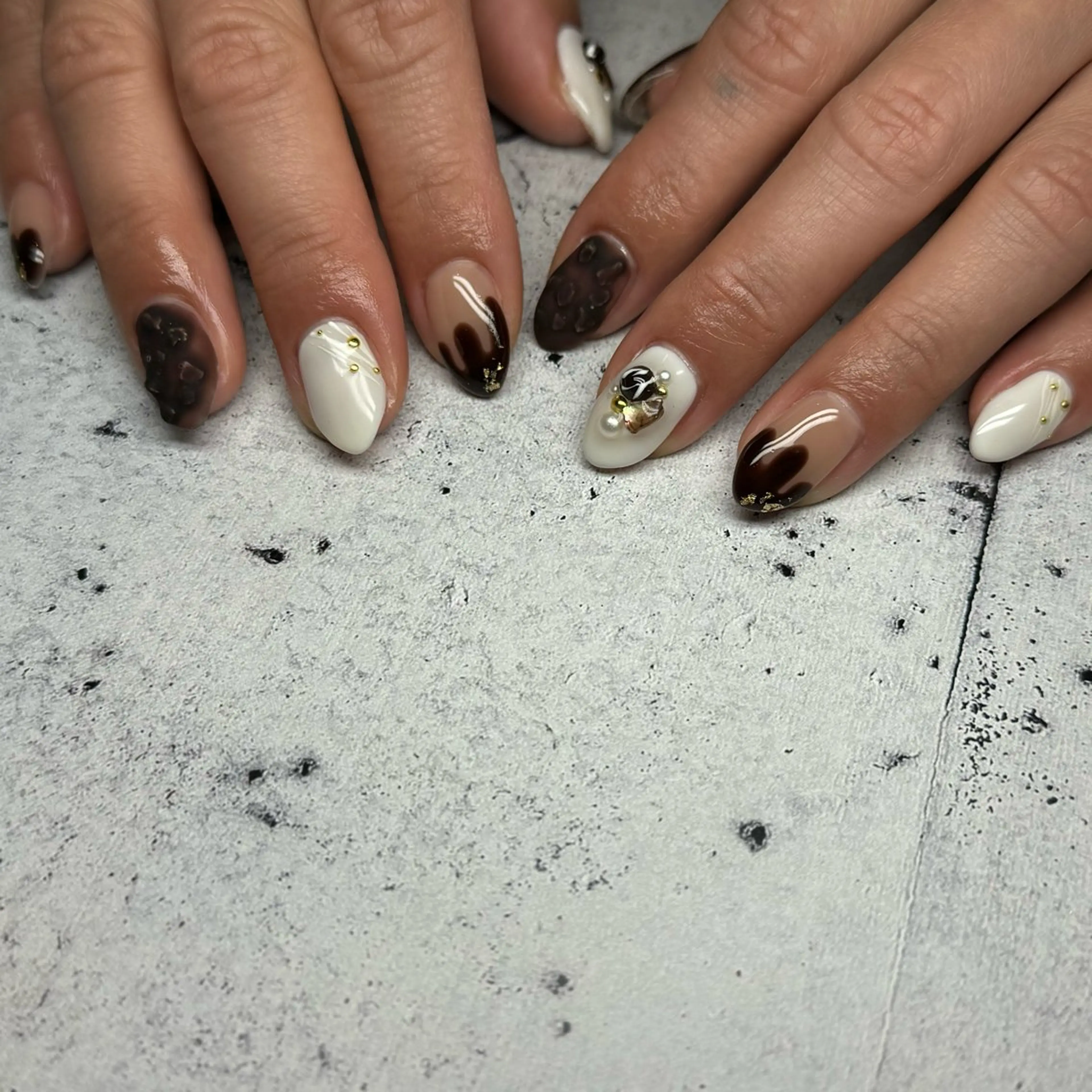 ネイル バレンタイン ハンドネイル 𝐫𝐚𝐢 𝐧𝐚𝐢𝐥のネイルデザイン