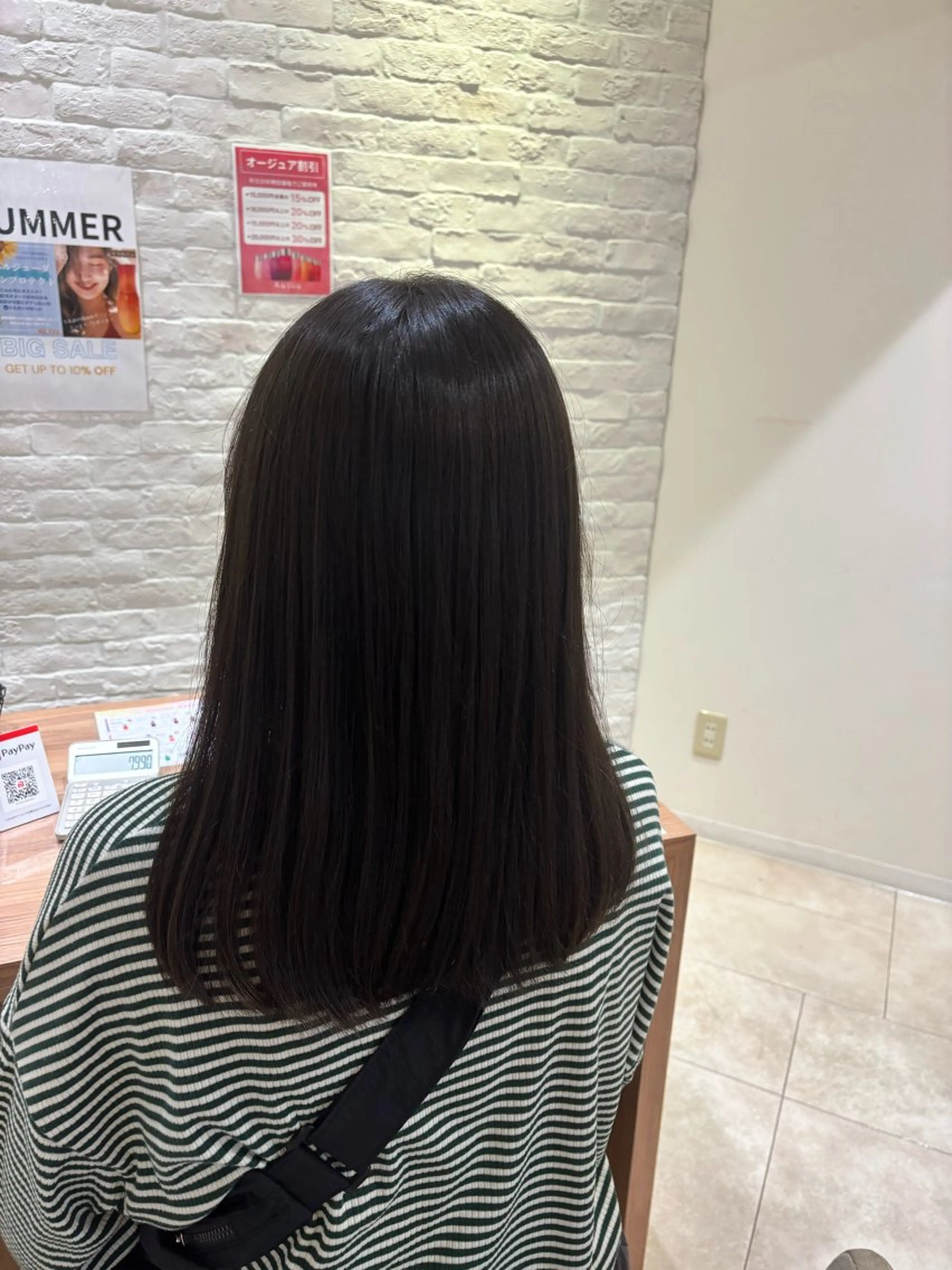 ミディアム 木下 七海のヘアスタイル