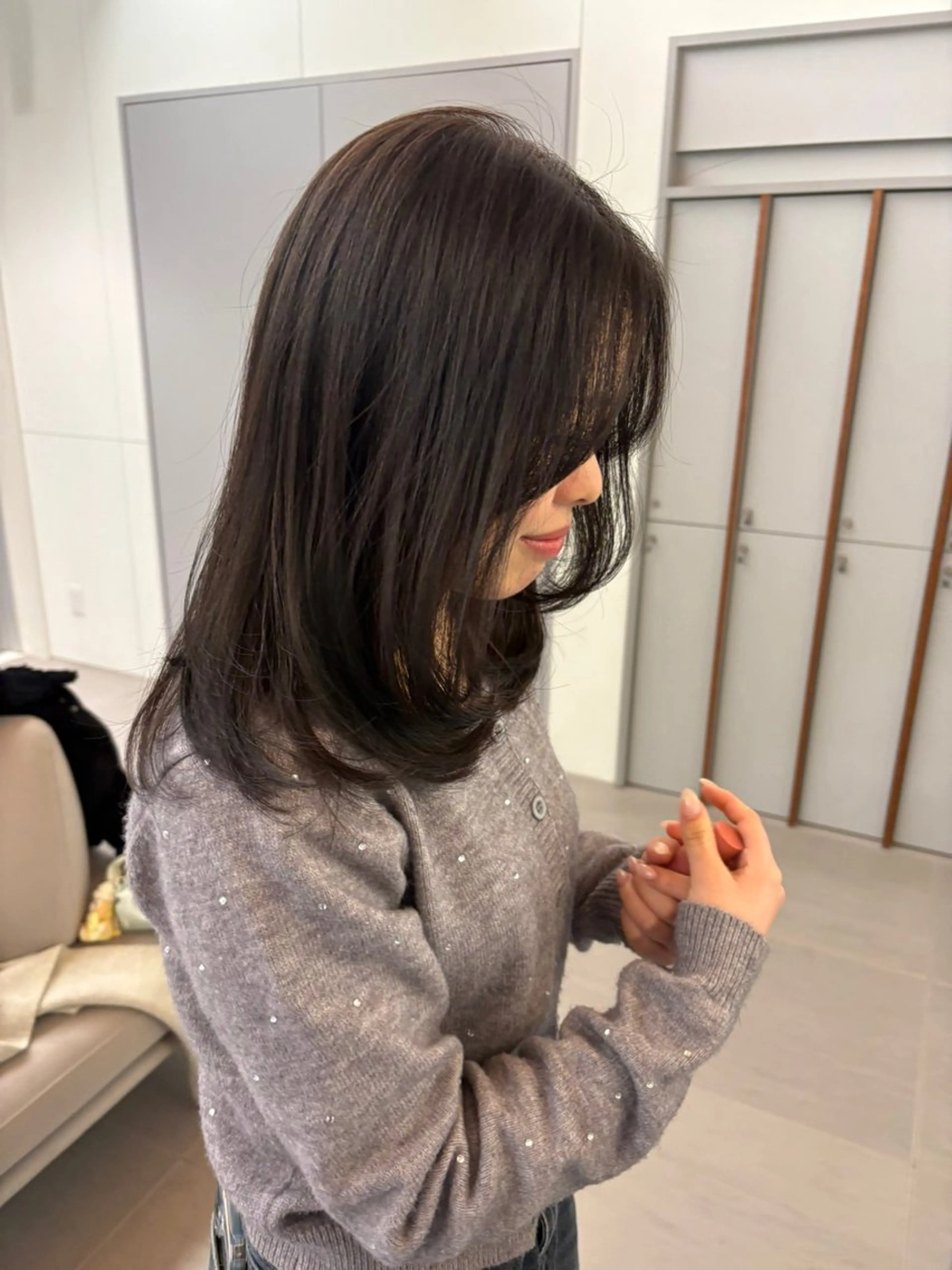 ミディアム カラー ベージュカラー ブリーチ 透明感カラー ダブルカラー オリーブカラー ヘアカラー 透明感カラー /Shizuki🦤のヘアスタイル