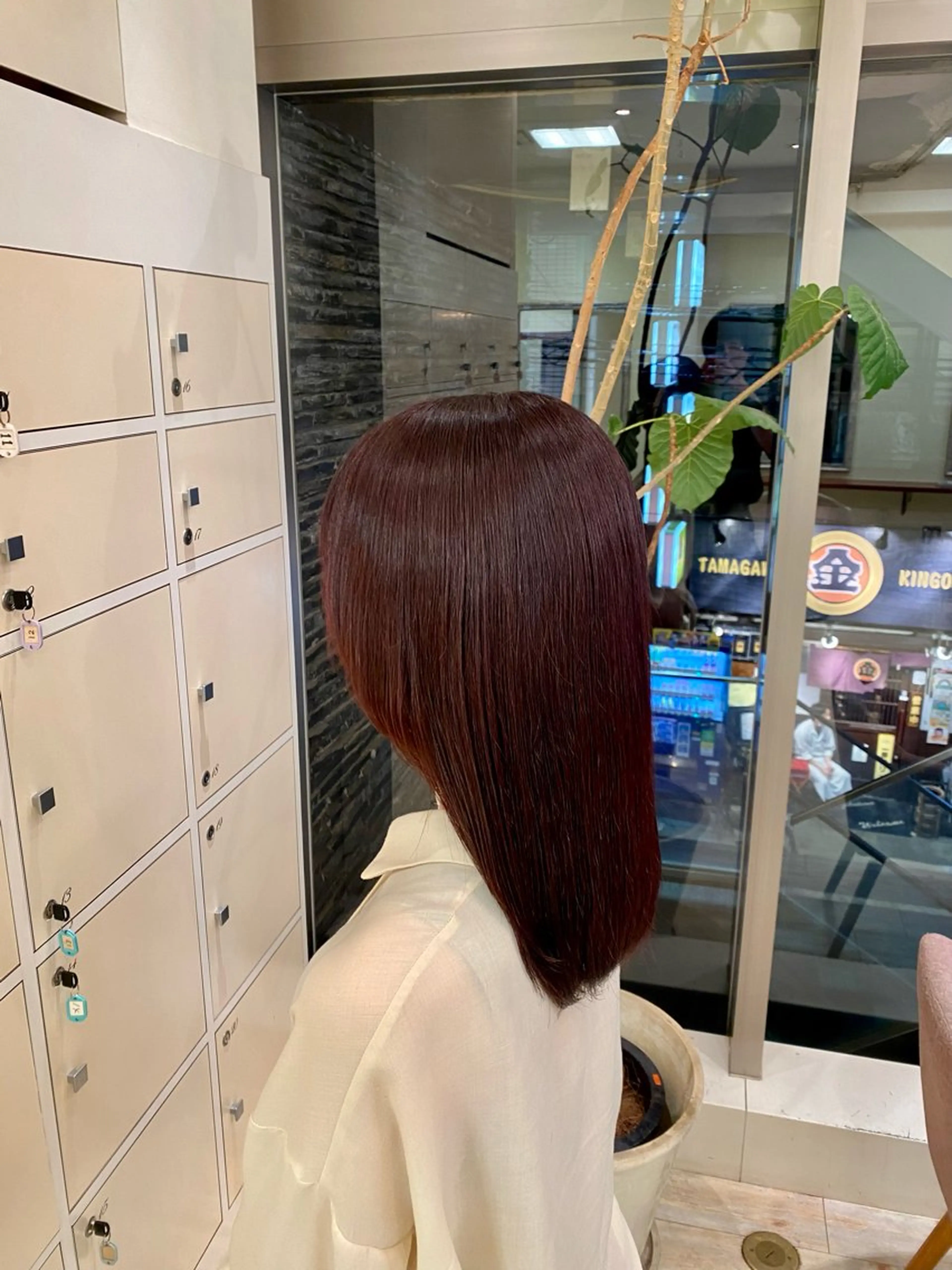 セミロング カラー 【質感調整】 🫧【艶髪】石井佑弥のヘアスタイル