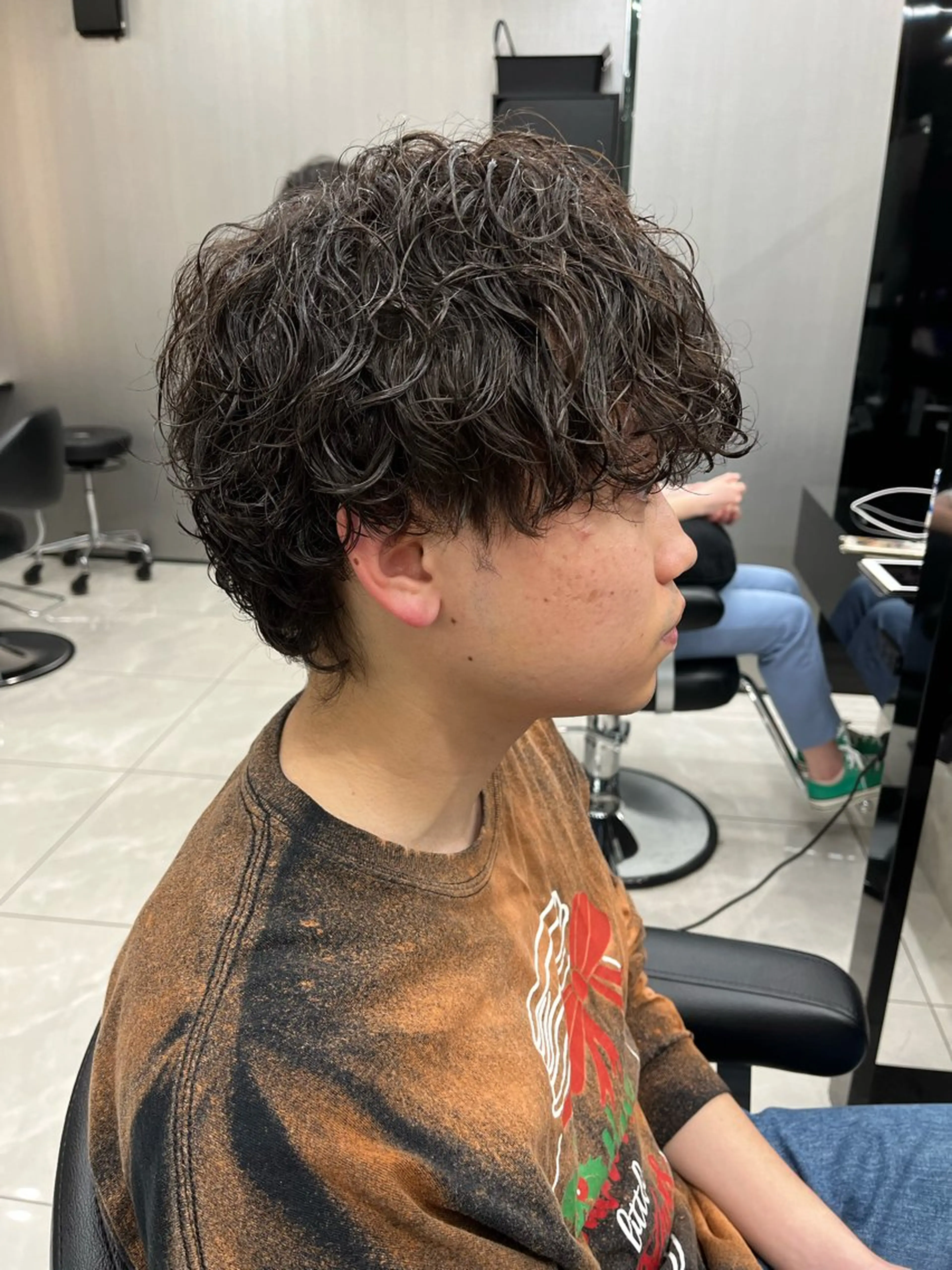 ショート パーマ メンズ 若命燿史／レイヤー 縮毛矯正/髪質改善のヘアスタイル