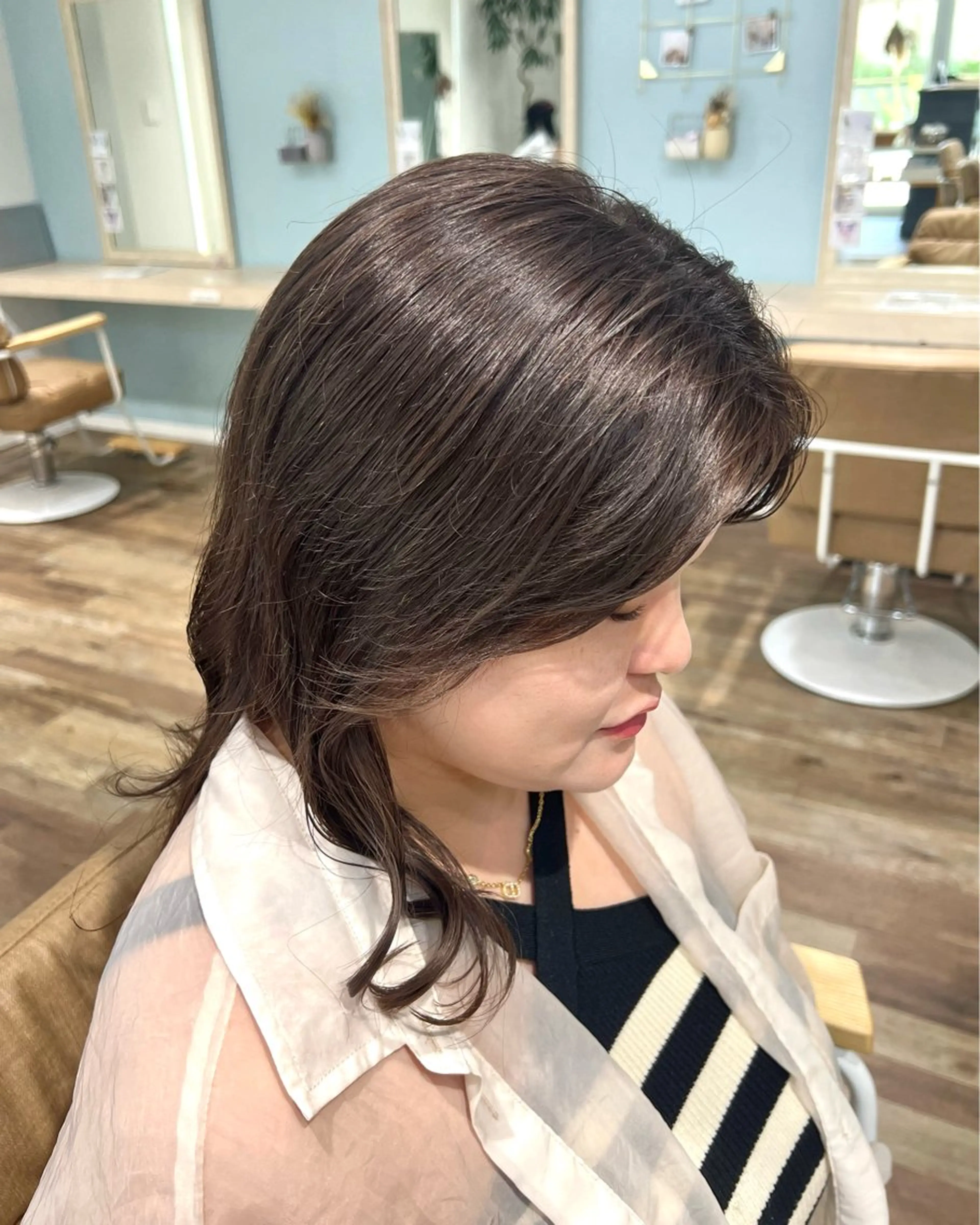 ミディアム 透明感カラー Hikariのヘアスタイル