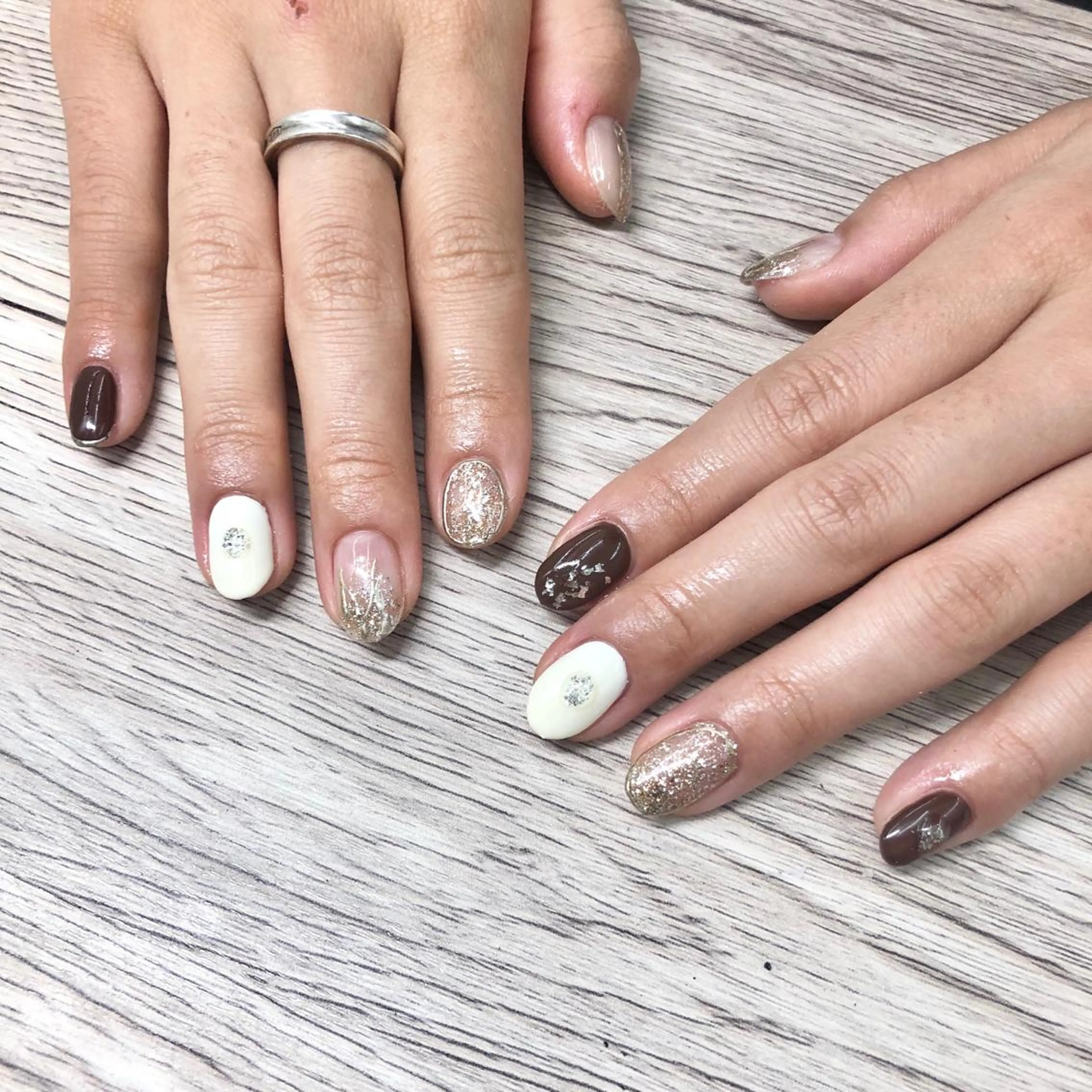 ネイル ブラウン ニュアンスネイル ハンドネイル 🎀AYAKO 🎀中韓ネイルのネイルデザイン