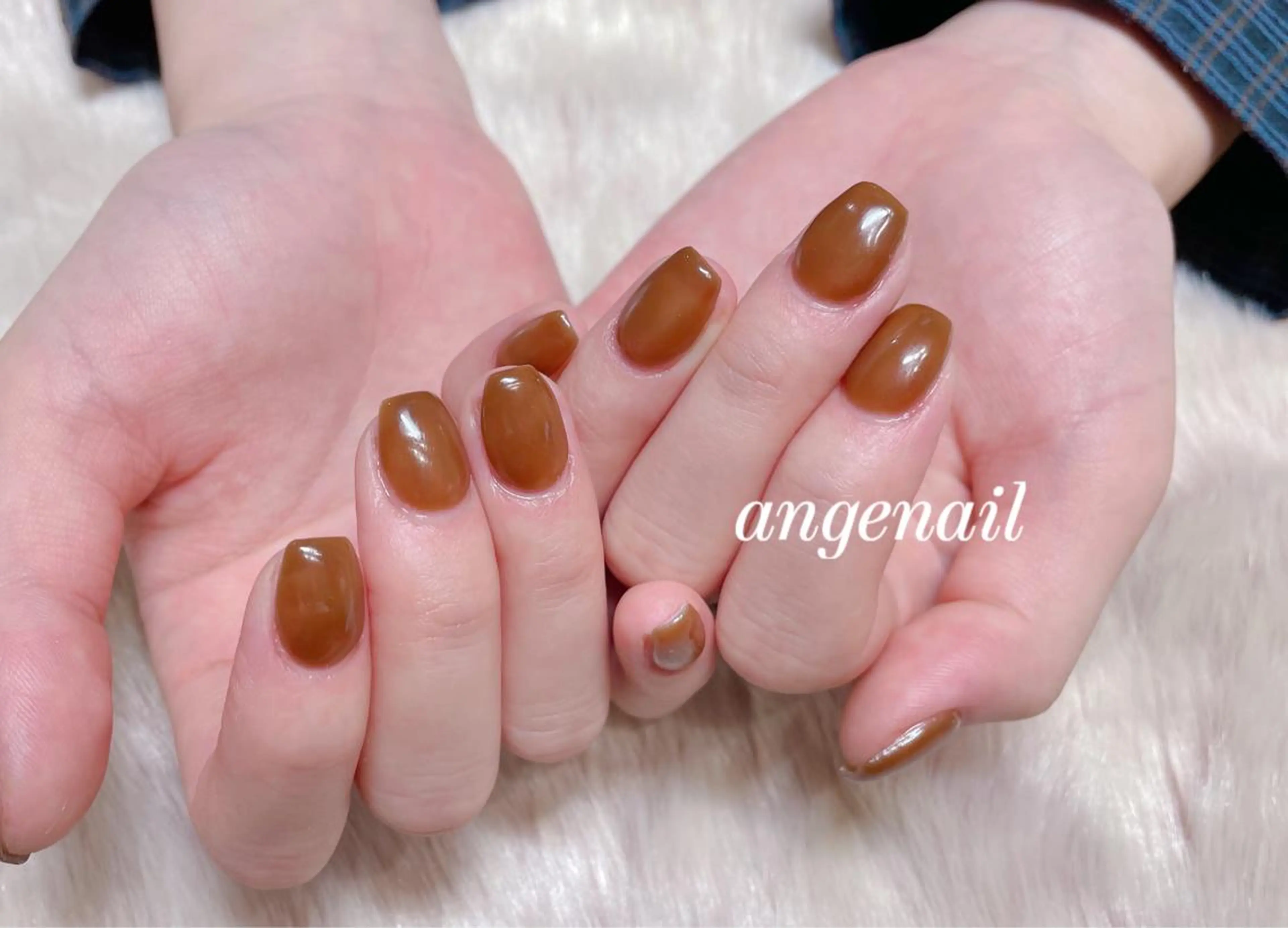 ネイル ハンドネイル オーナーネイリスト MAKIのネイルデザイン