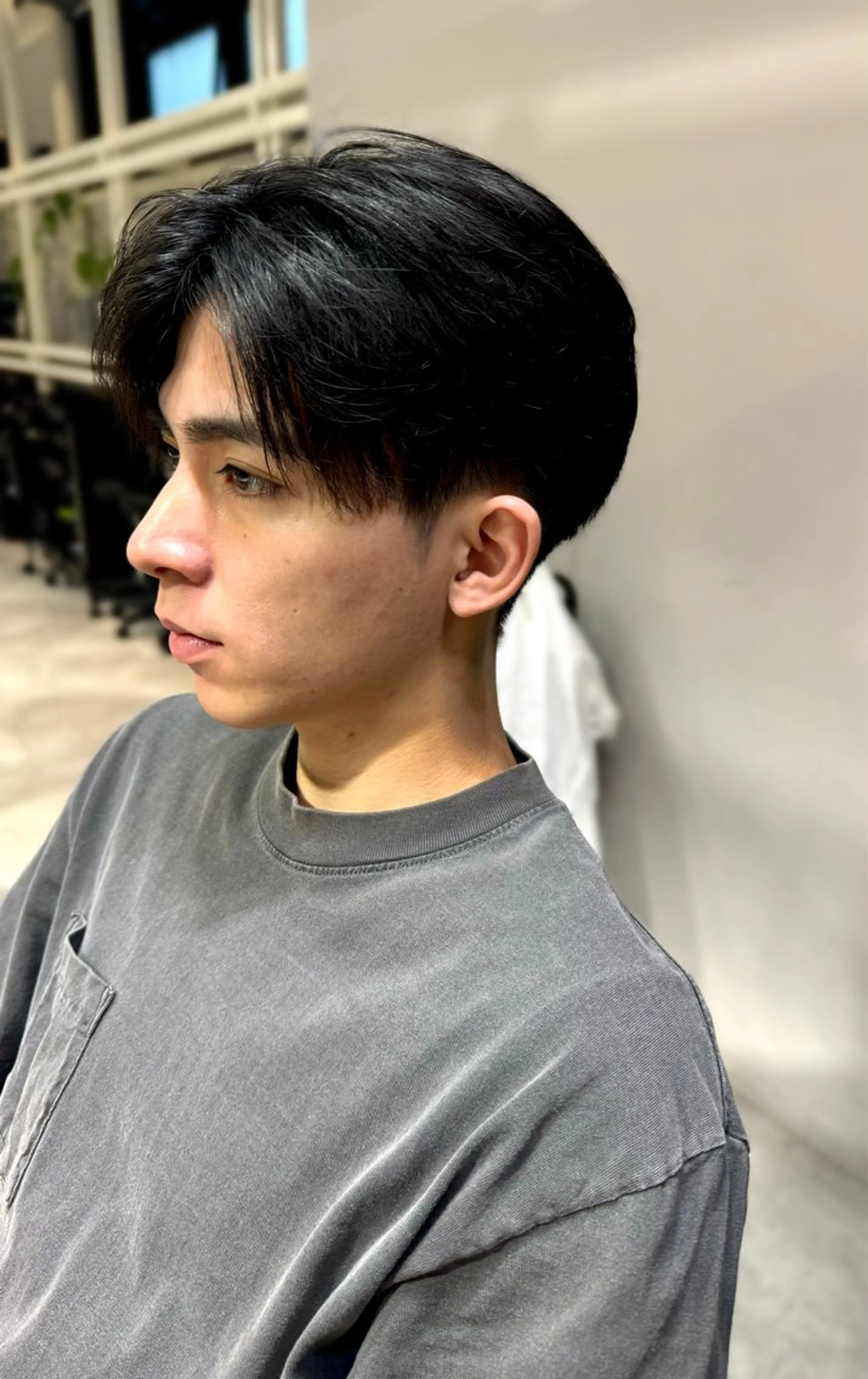 ミディアム メンズ カット 似合う髪型が 分からない方へのヘアスタイル