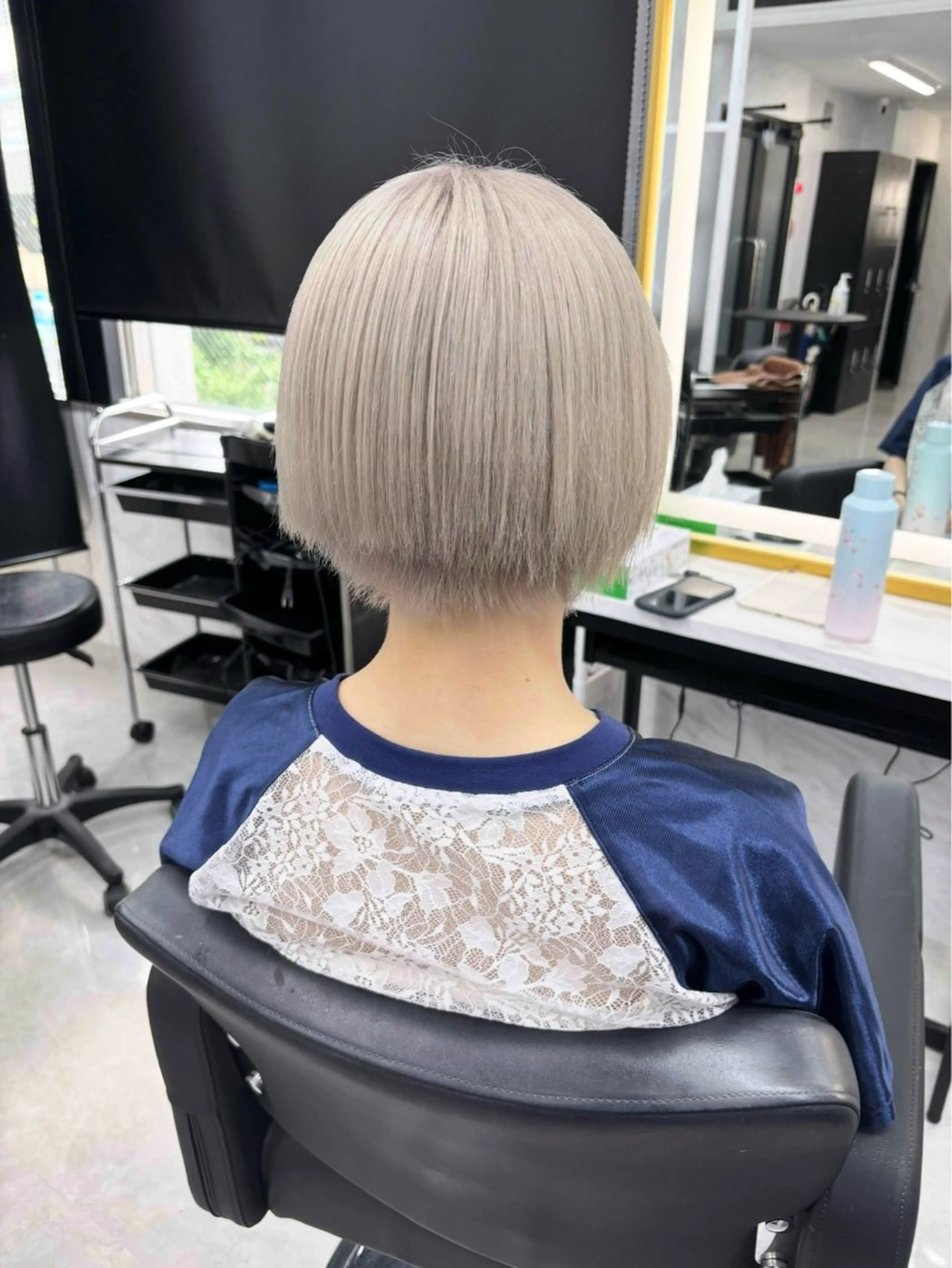 ショート カラー ヘアカラー Assistant MOEのヘアスタイル